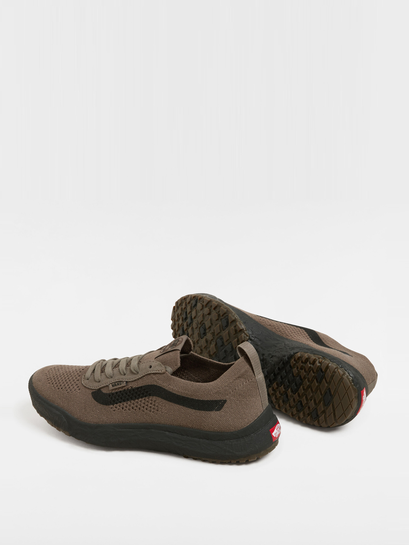 Кроссовки Vans модель VN000CWF9JC1 Фото