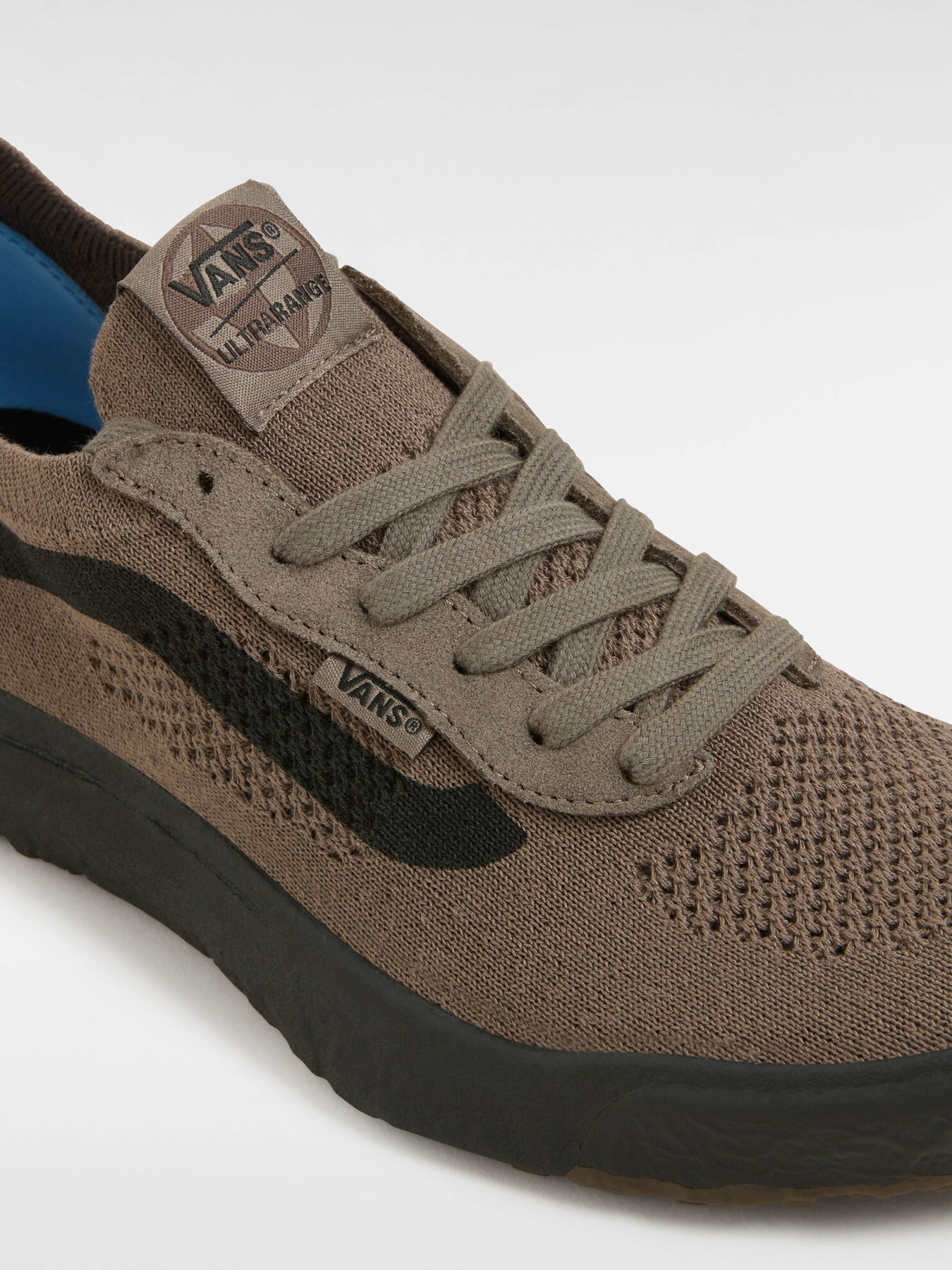 Кроссовки Vans модель VN000CWF9JC1 Фото