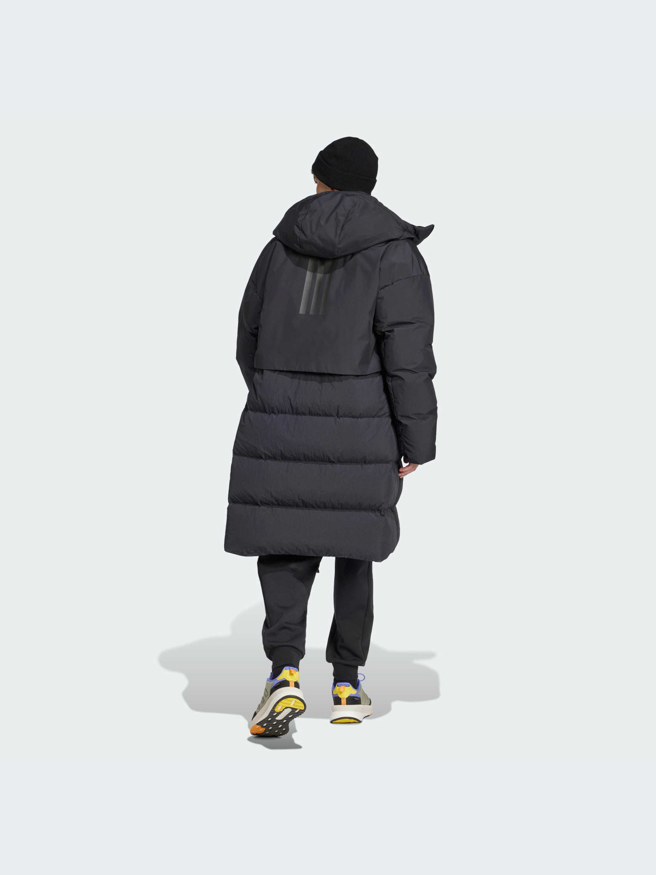 Куртки и дубленки Adidas модель IS9049-KZ Фото