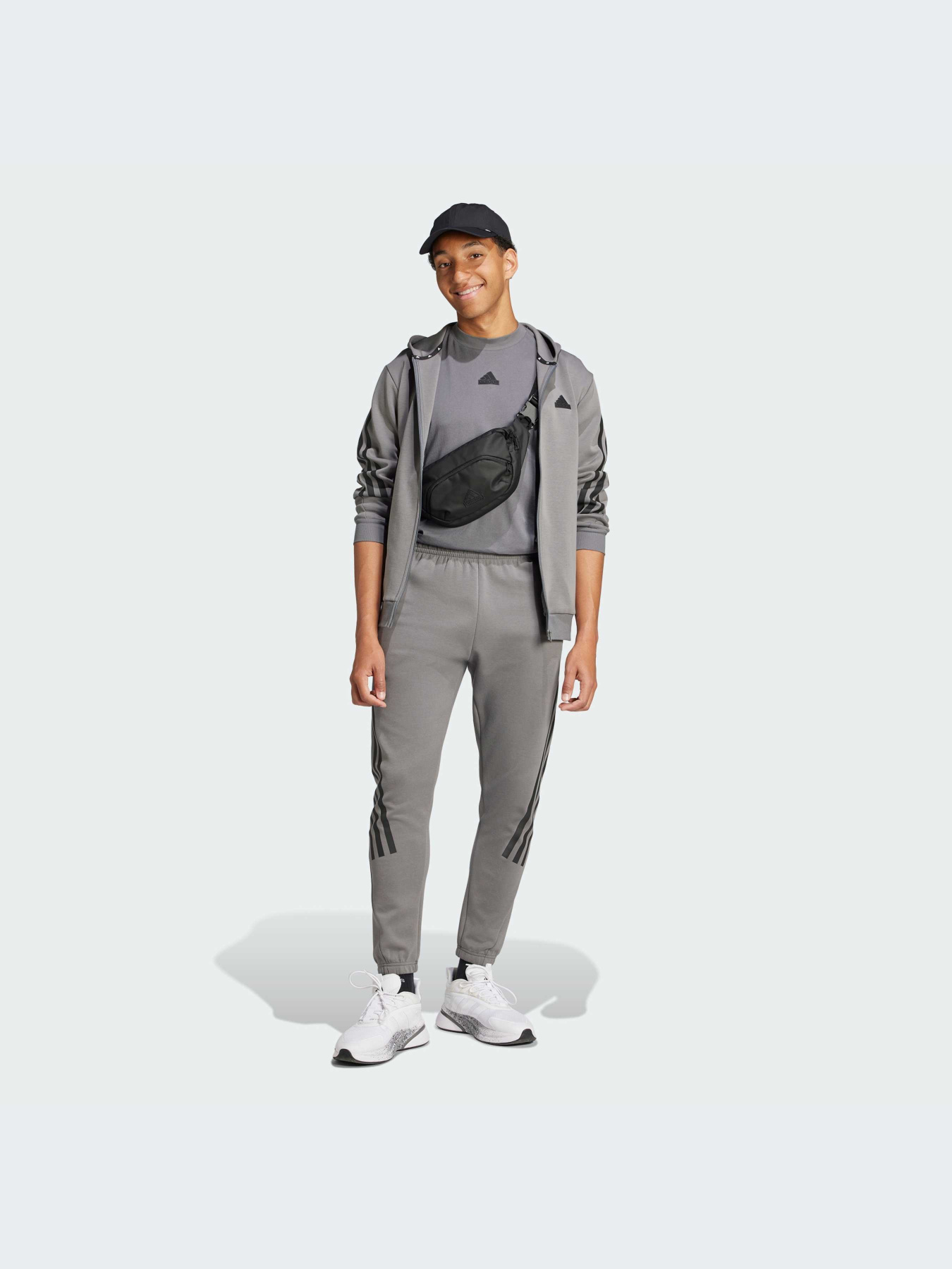 Брюки Adidas модель IW8535-KZ Фото