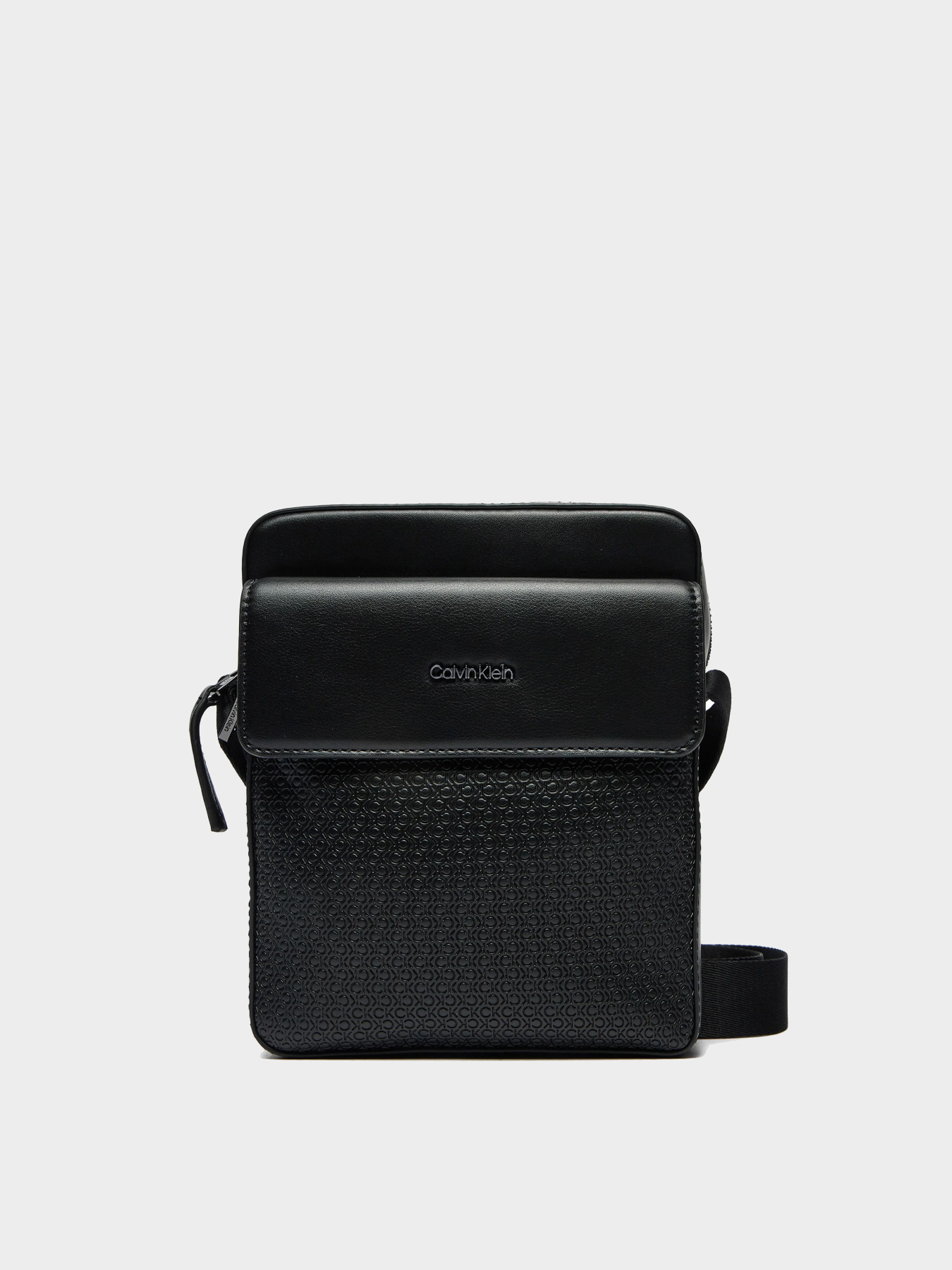 Сумки Calvin Klein модель K50K512218-0GK Фото