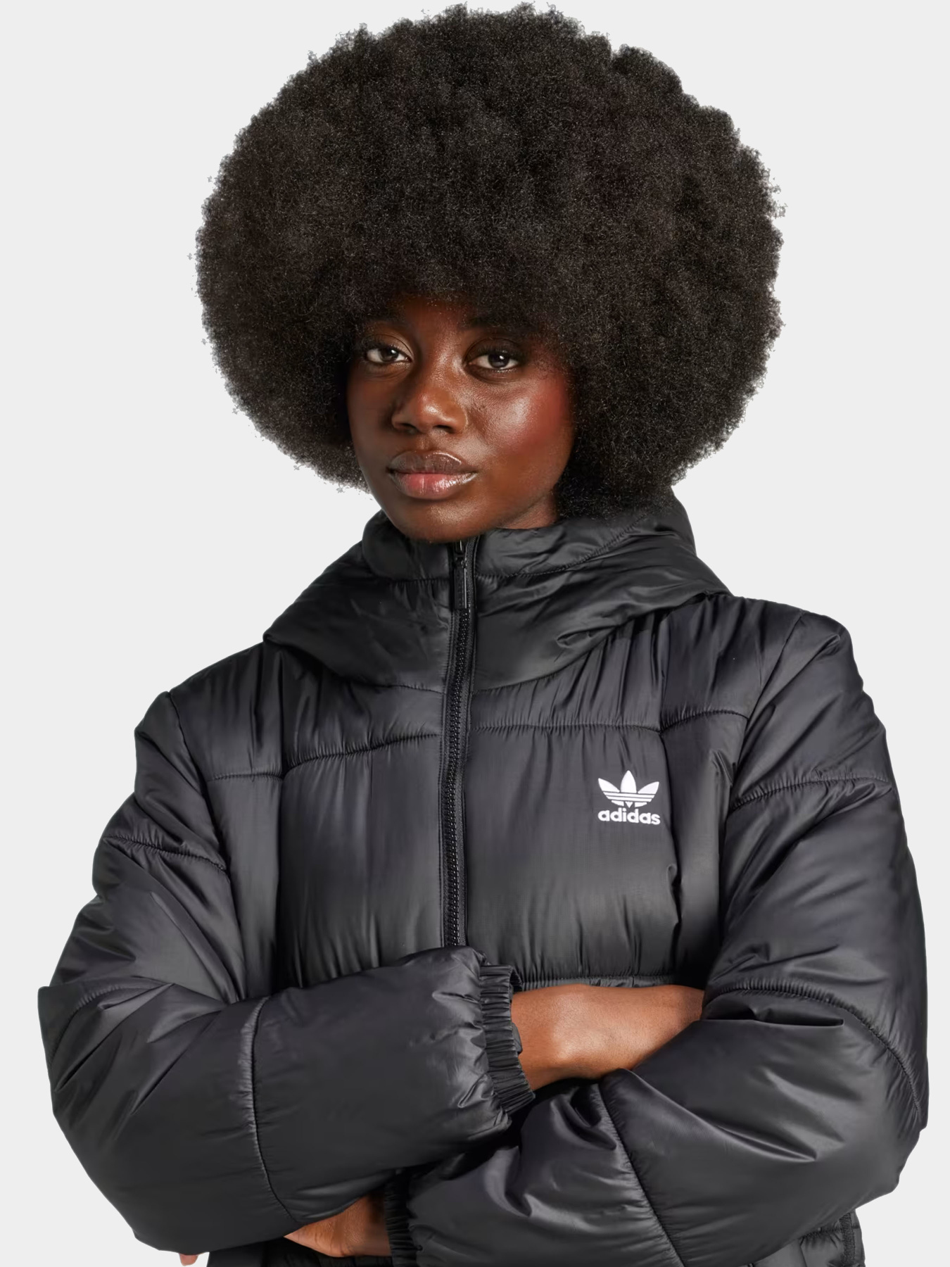 Куртки и дубленки Adidas модель IW5858 Фото