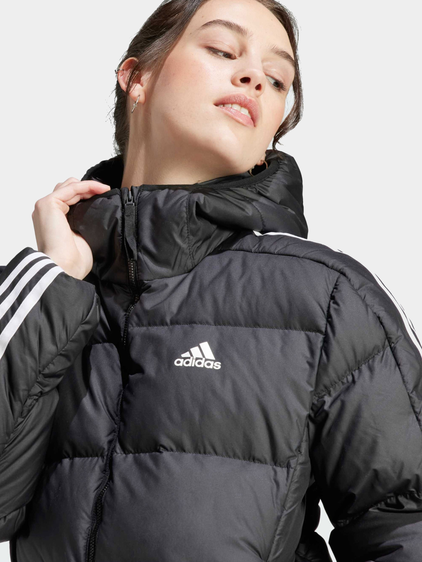 Куртки и дубленки Adidas модель HZ8483 Фото