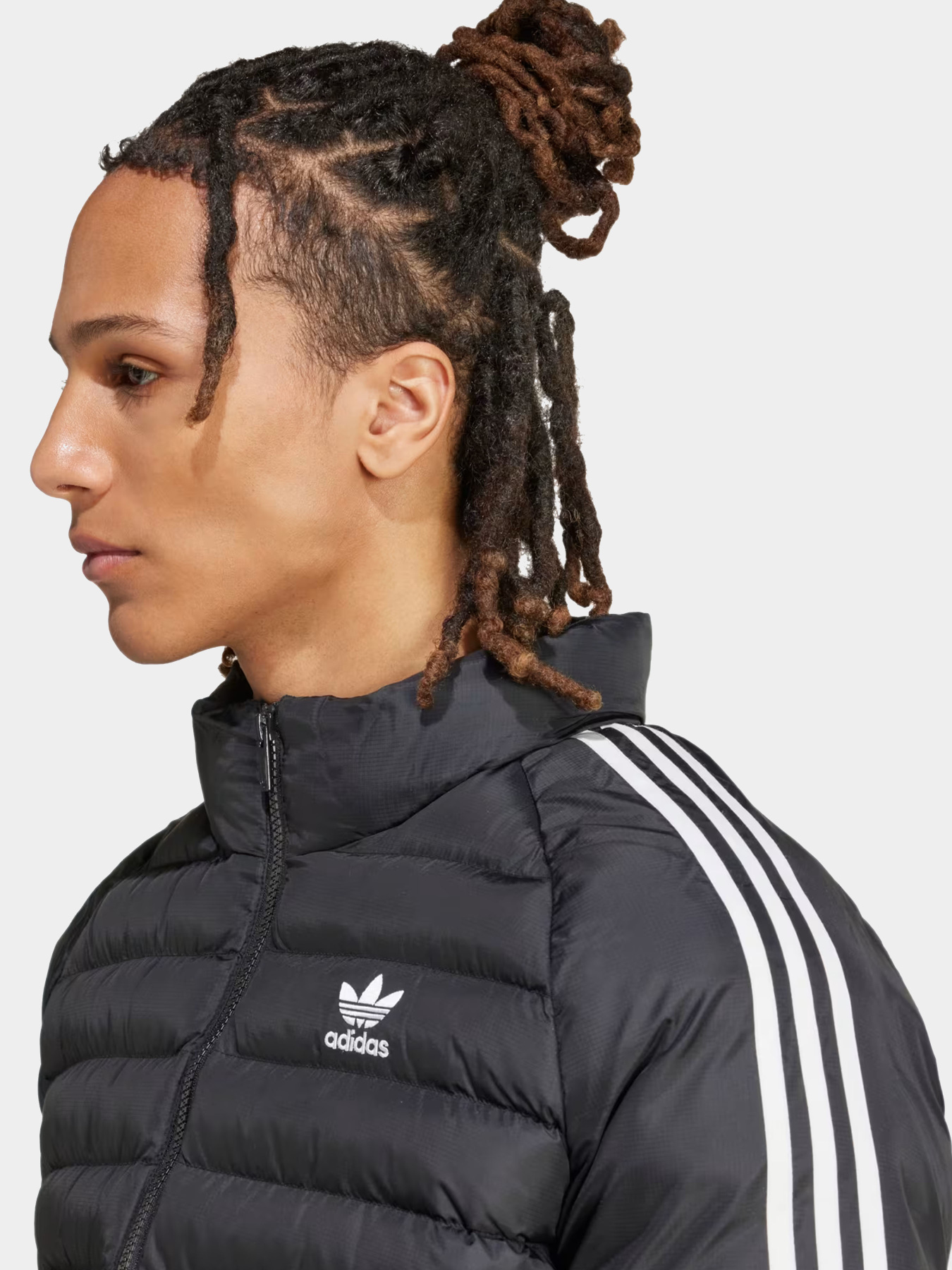 Куртки и дубленки Adidas модель IZ1835 Фото