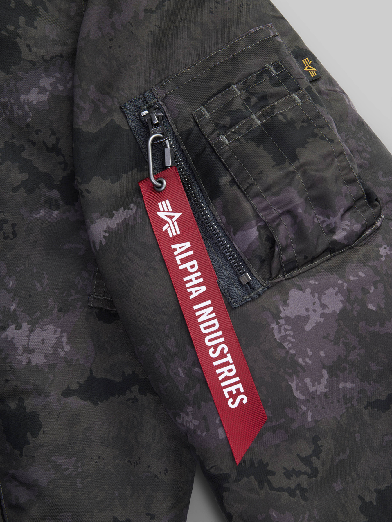 Куртки и дубленки Alpha Industries модель MJM53504C1_080 Фото