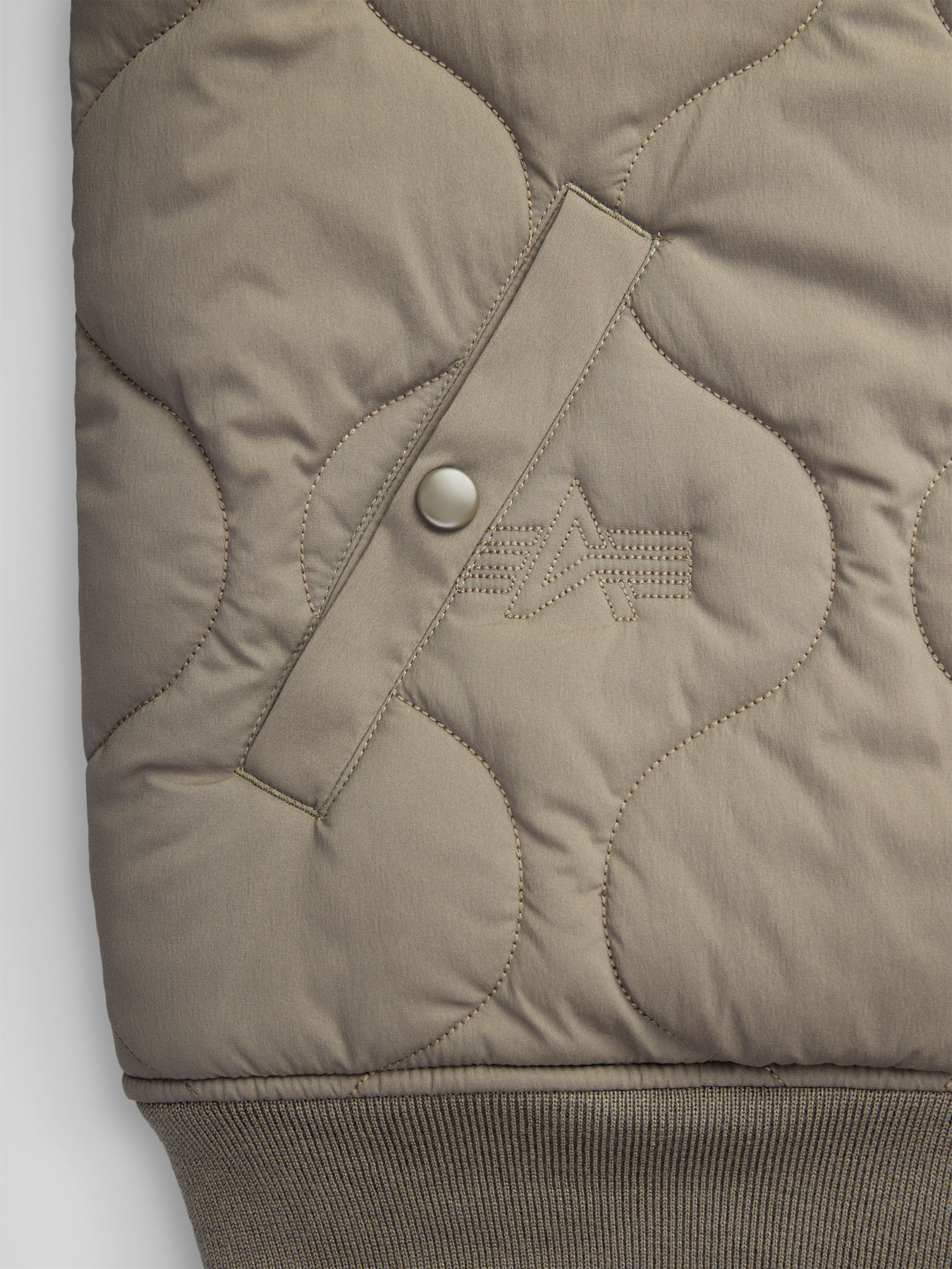 Куртки и дубленки Alpha Industries модель MJR54500C1_359 Фото