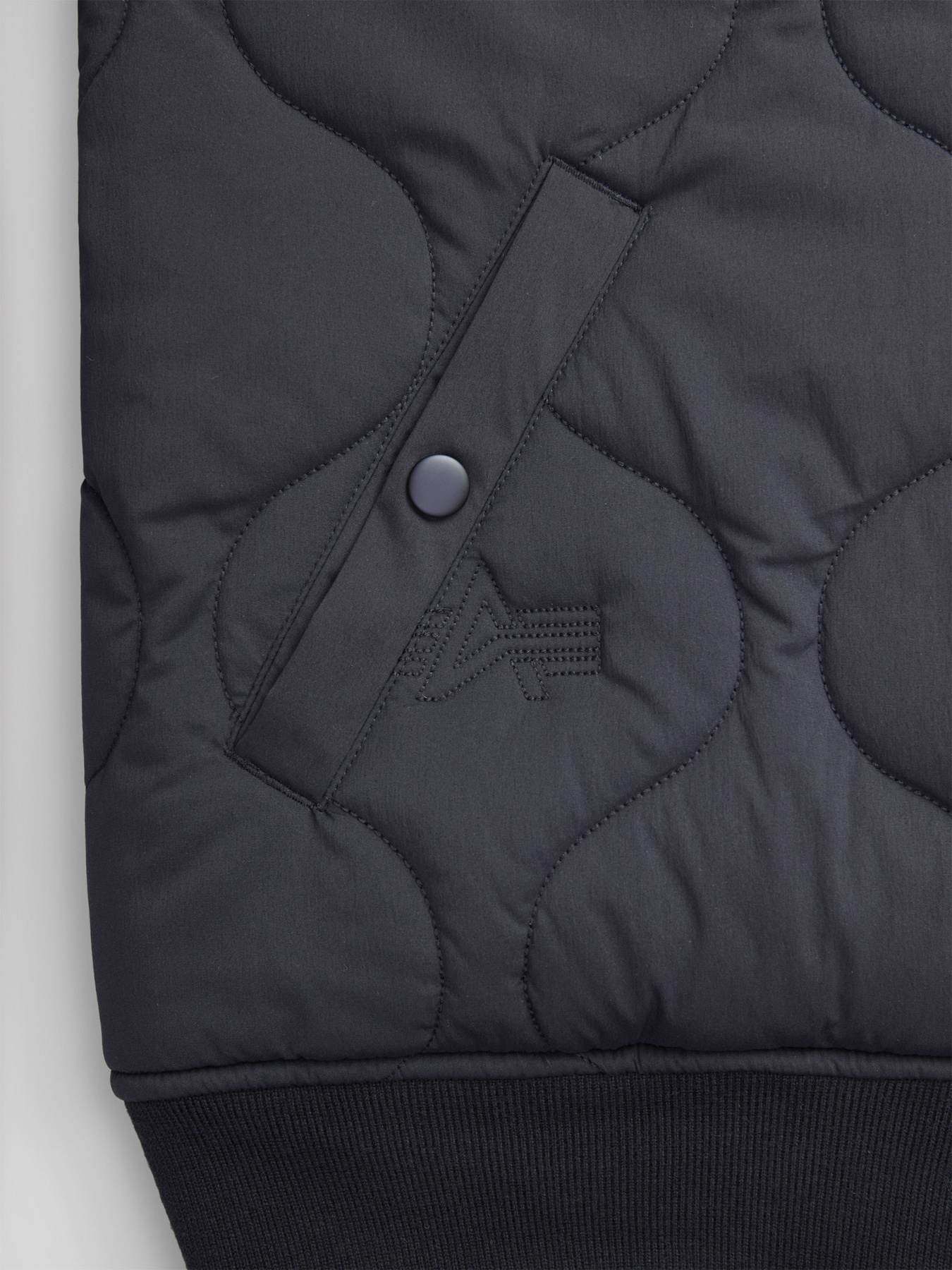 Куртки и дубленки Alpha Industries модель MJR54500C1_001 Фото
