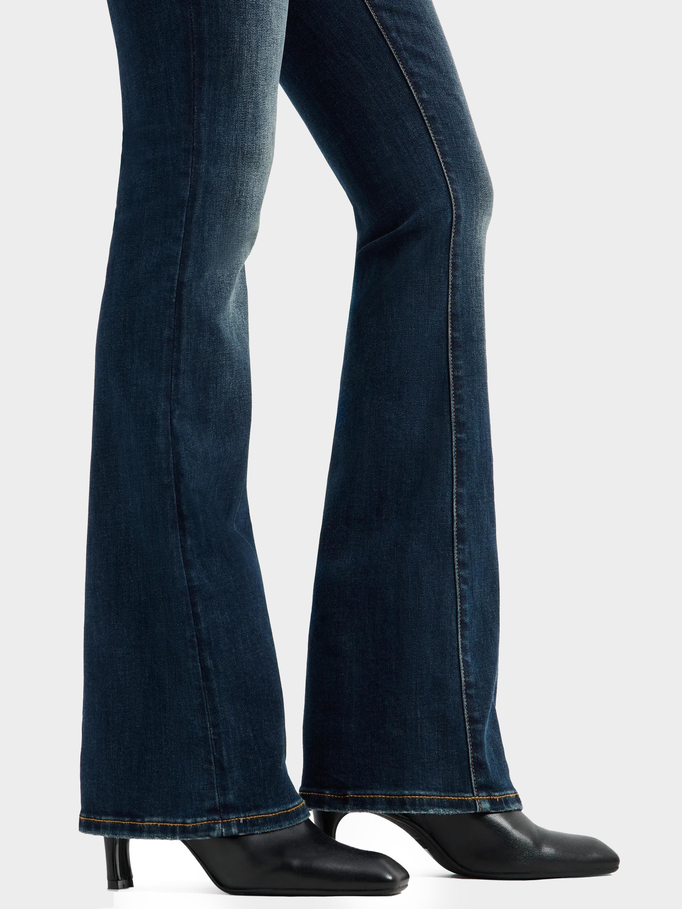 Джинсы Armani Exchange модель 6DYJ65-Y18NZ-1500 Фото