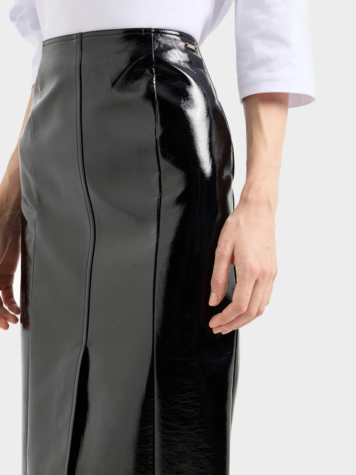 Юбки Armani Exchange модель 6DYN13-YNQYZ-1200 Фото