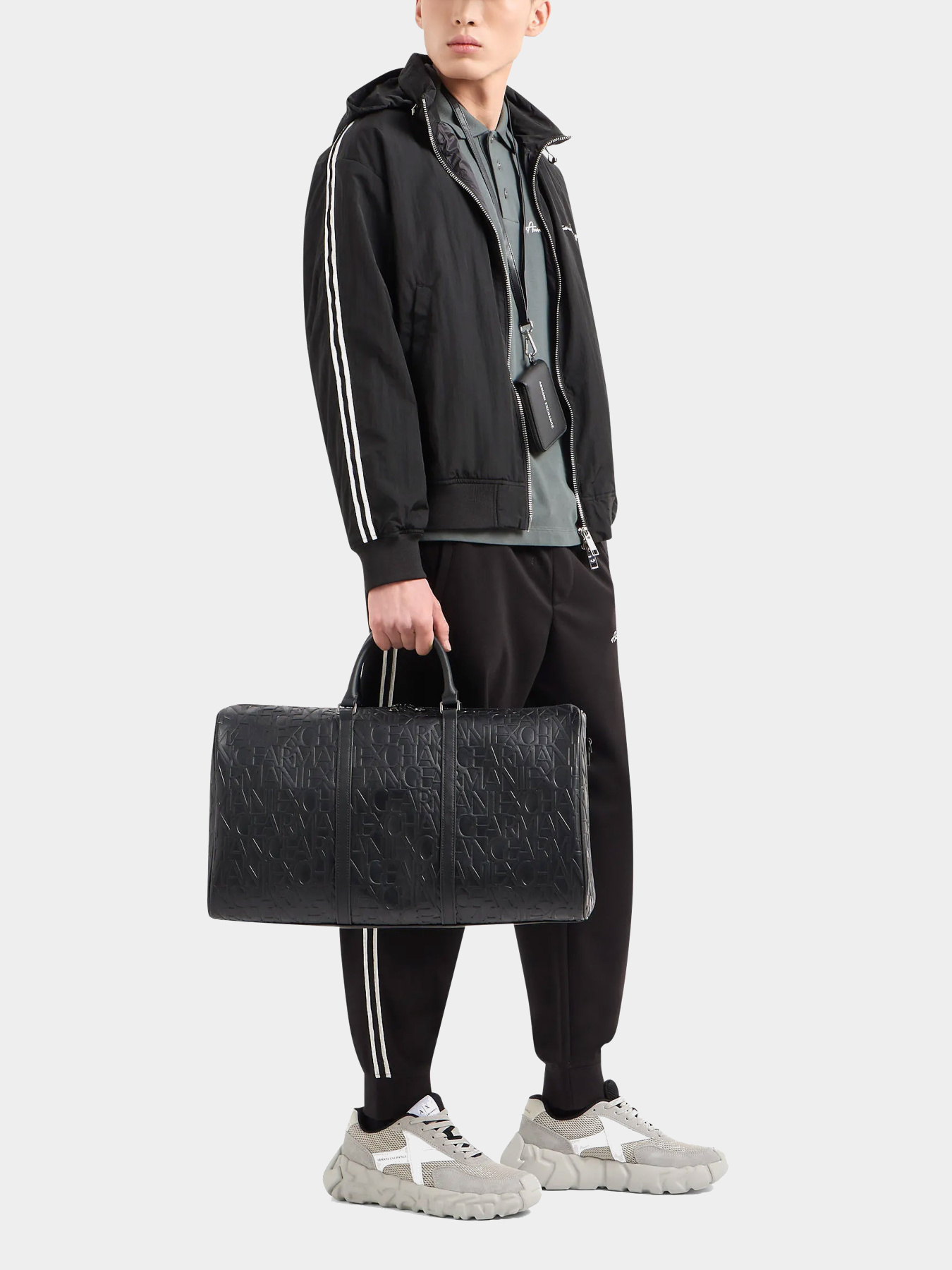 Сумки Armani Exchange модель 952658-CC838-00020 Фото