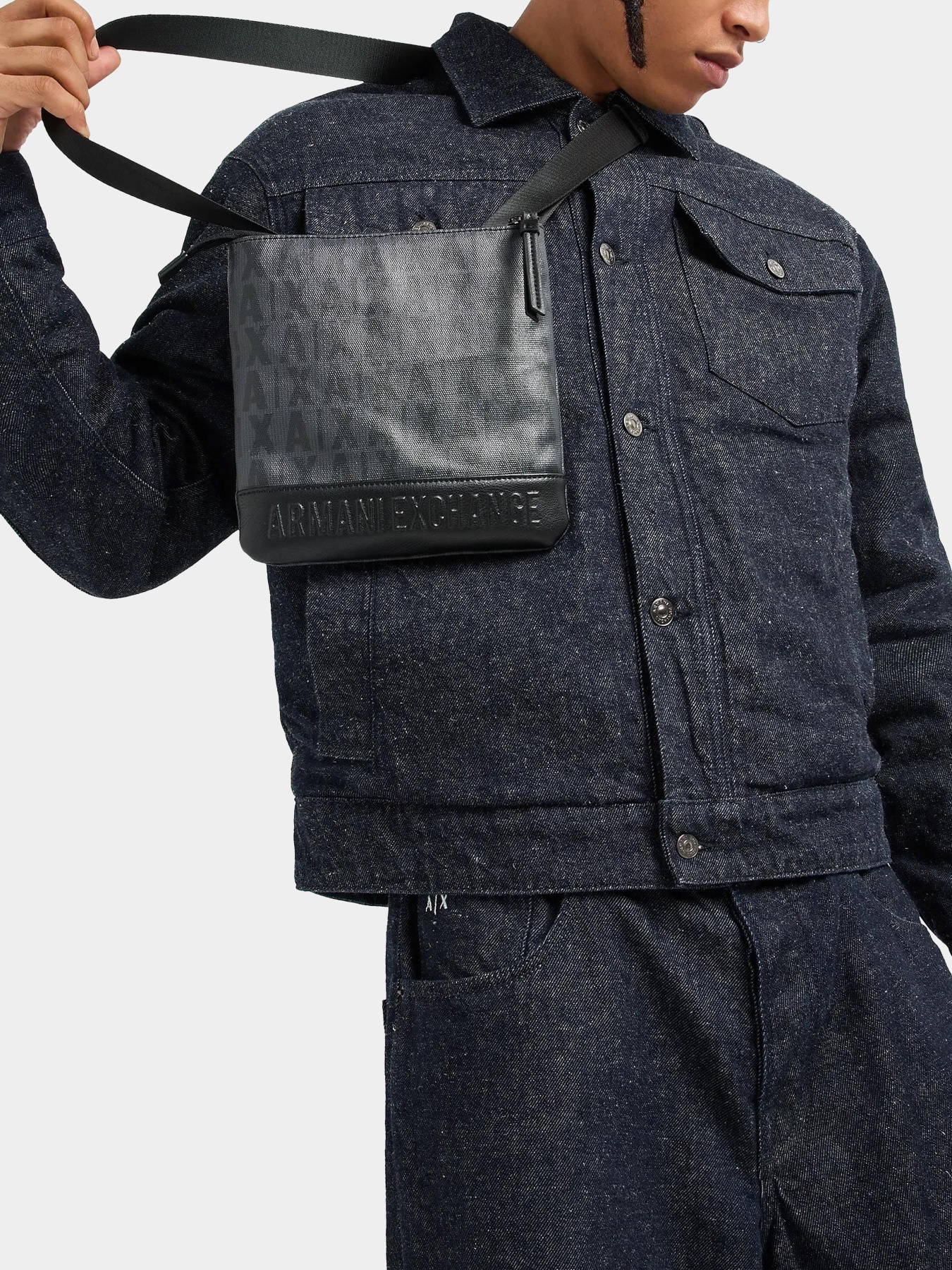 Сумки Armani Exchange модель 952718-4F865-21742 Фото