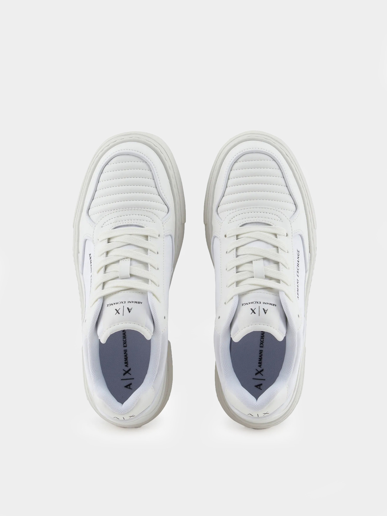 Кроссовки Armani Exchange модель XDX161-XV889-U273 Фото