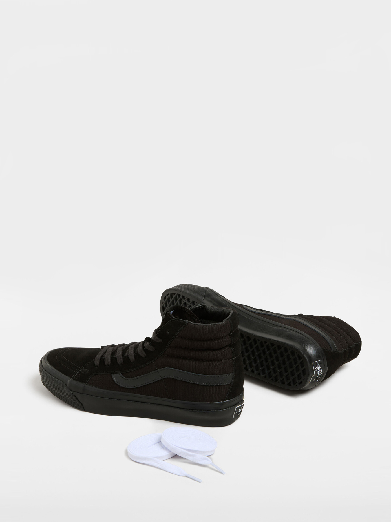 Кеды Vans модель VN000CR0BKA1 Фото