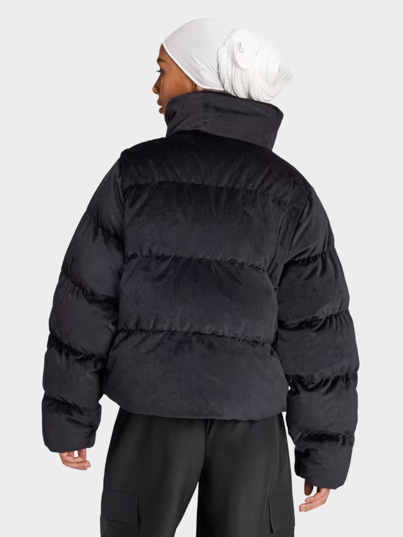 Куртки и дубленки Adidas модель IW8439 Фото