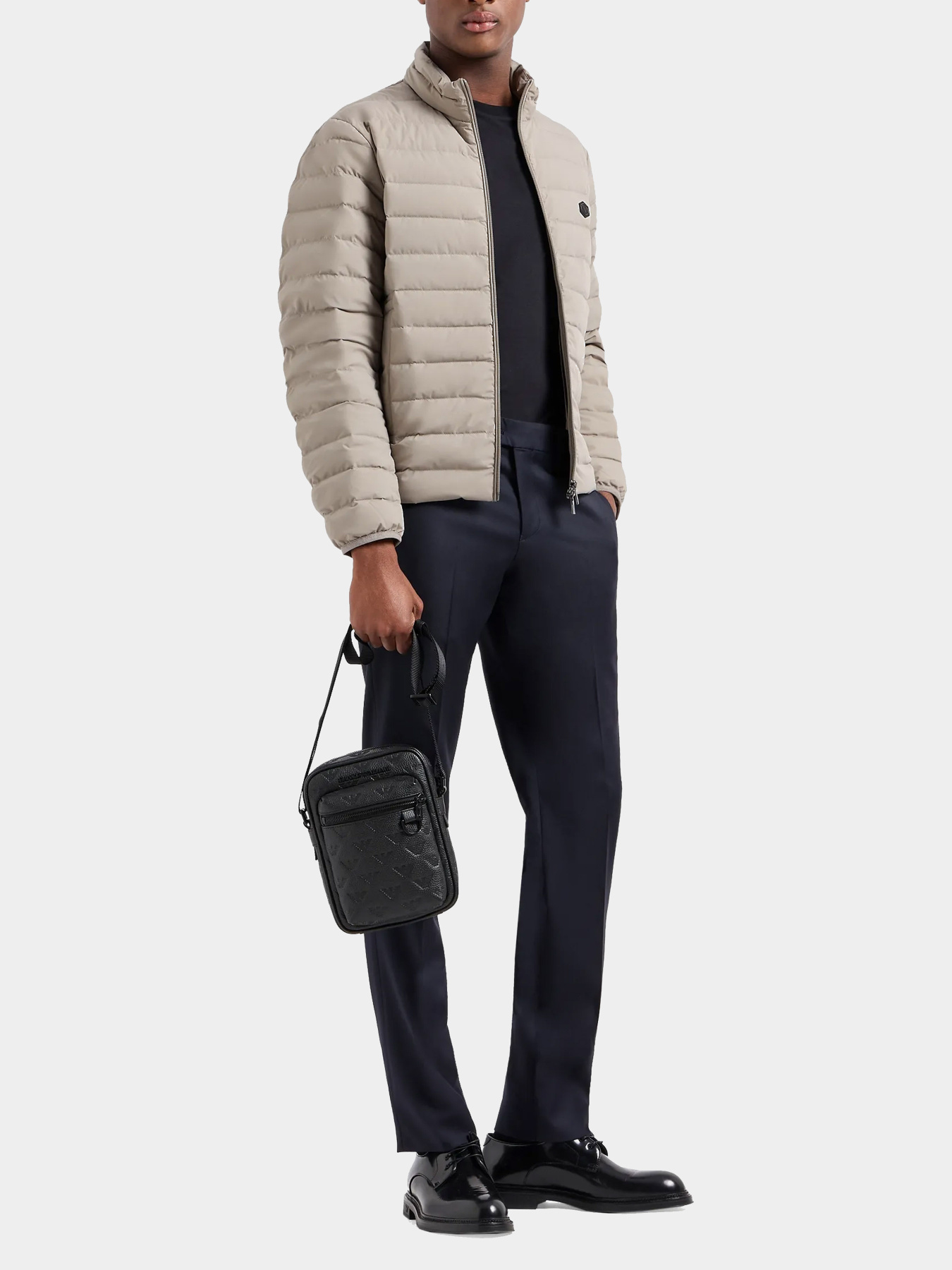 Куртки и дубленки Emporio Armani модель 8N1BQ2-1NLRZ-0643 Фото