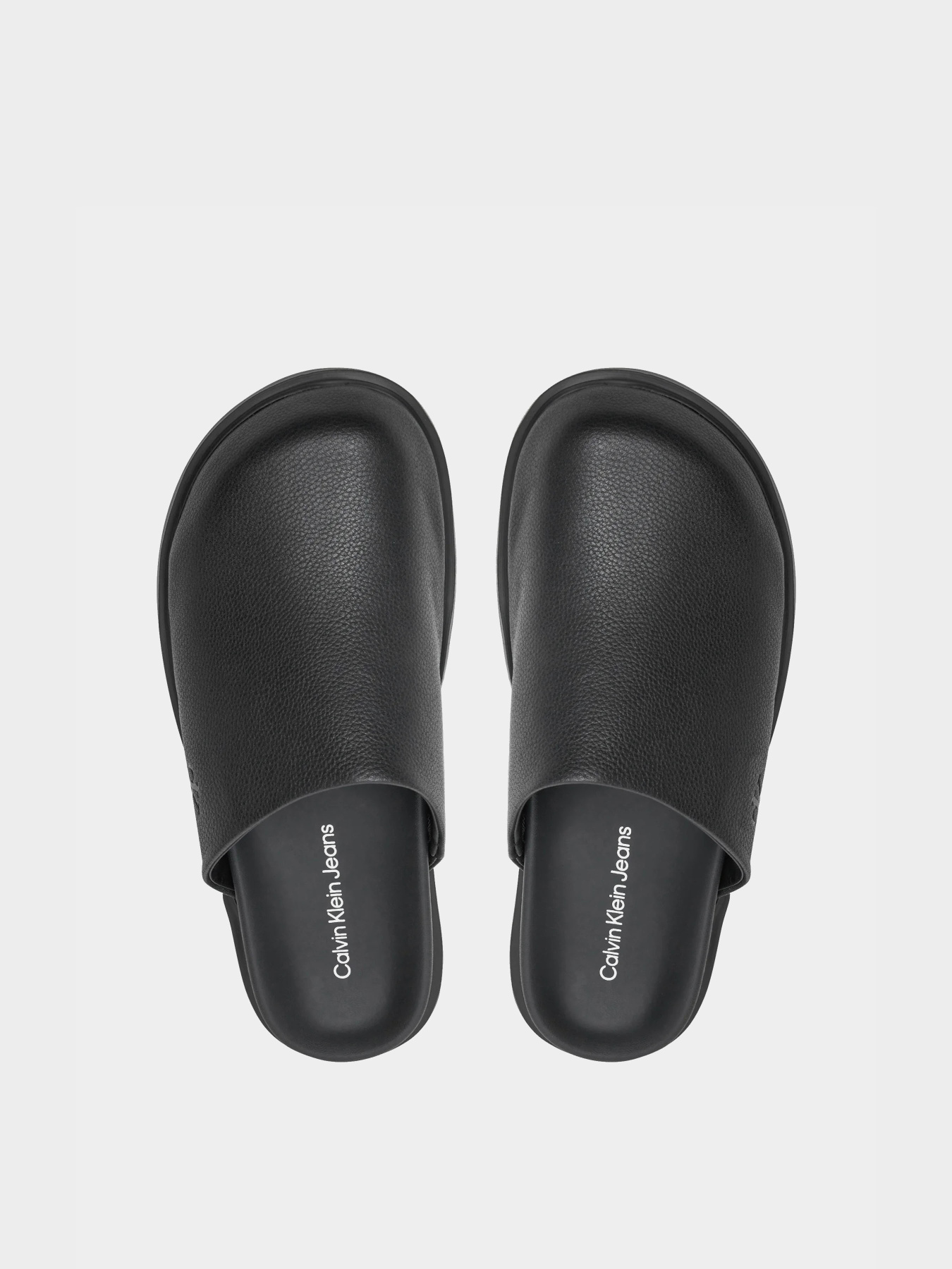 Тапки Calvin Klein модель YW0YW01686-0GJ Фото