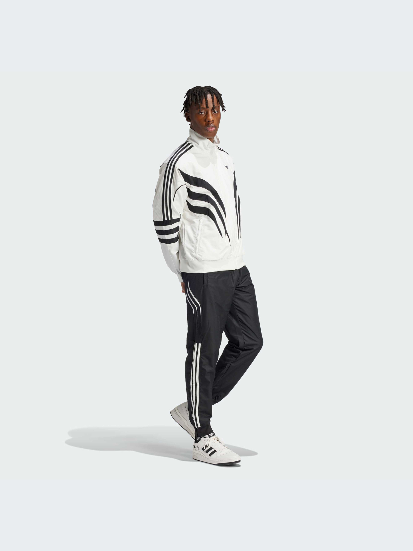 Худи и свитшоты Adidas модель IX6724-KZ Фото