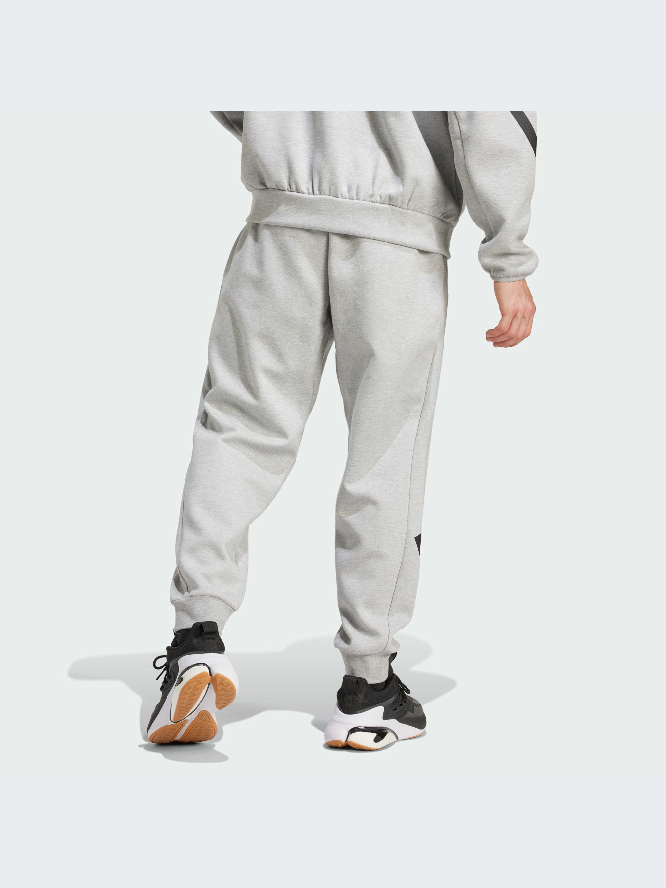 Брюки Adidas ZNE модель JF2446-KZ Фото