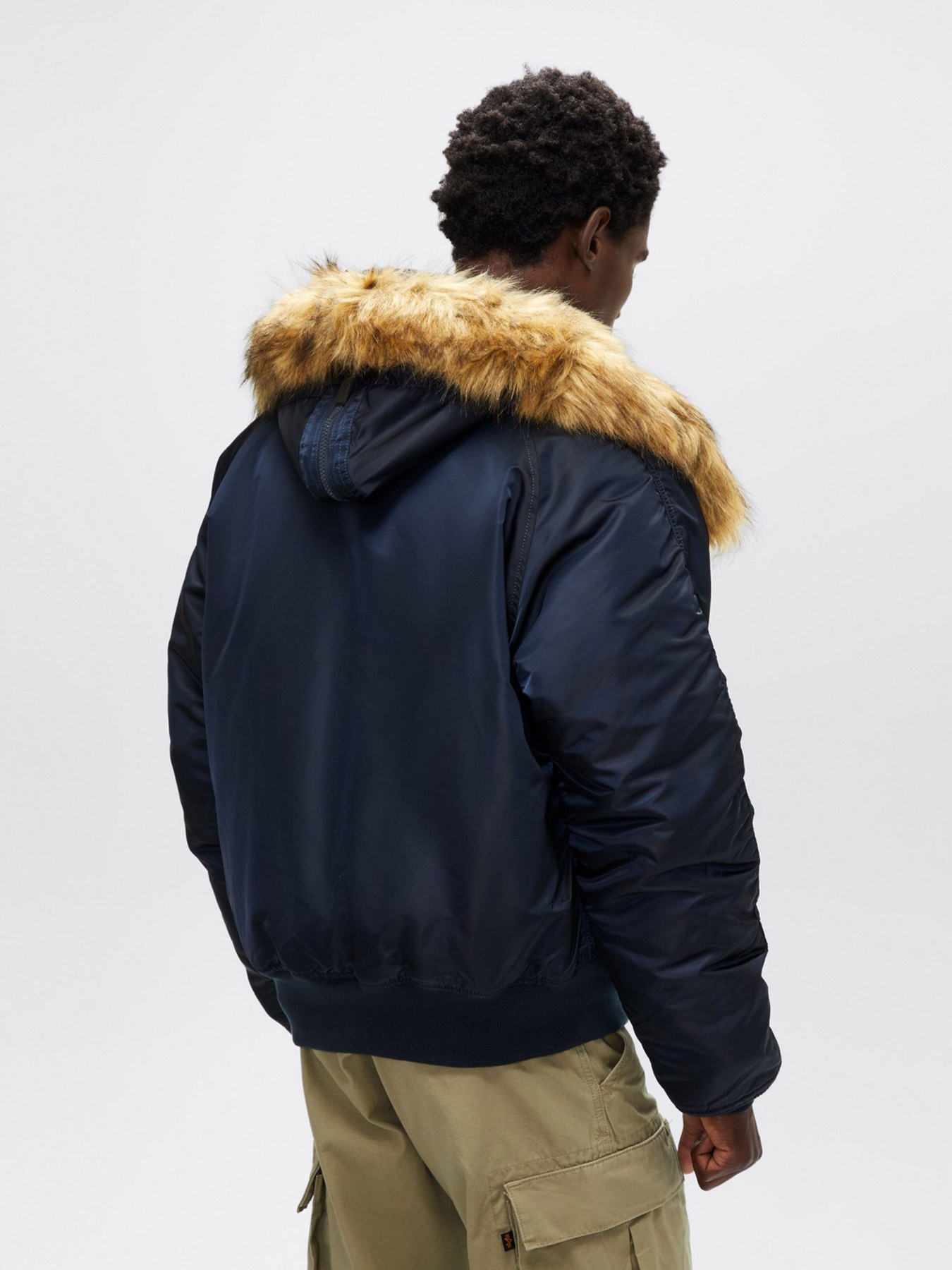 Куртки и дубленки Alpha Industries модель MJN30000C1_410 Фото