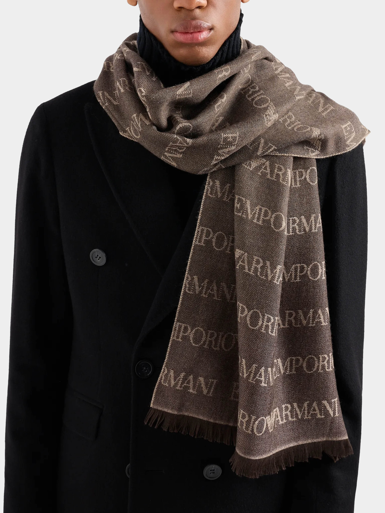Шарфы и платки Emporio Armani модель 625060-CC786-00152 Фото