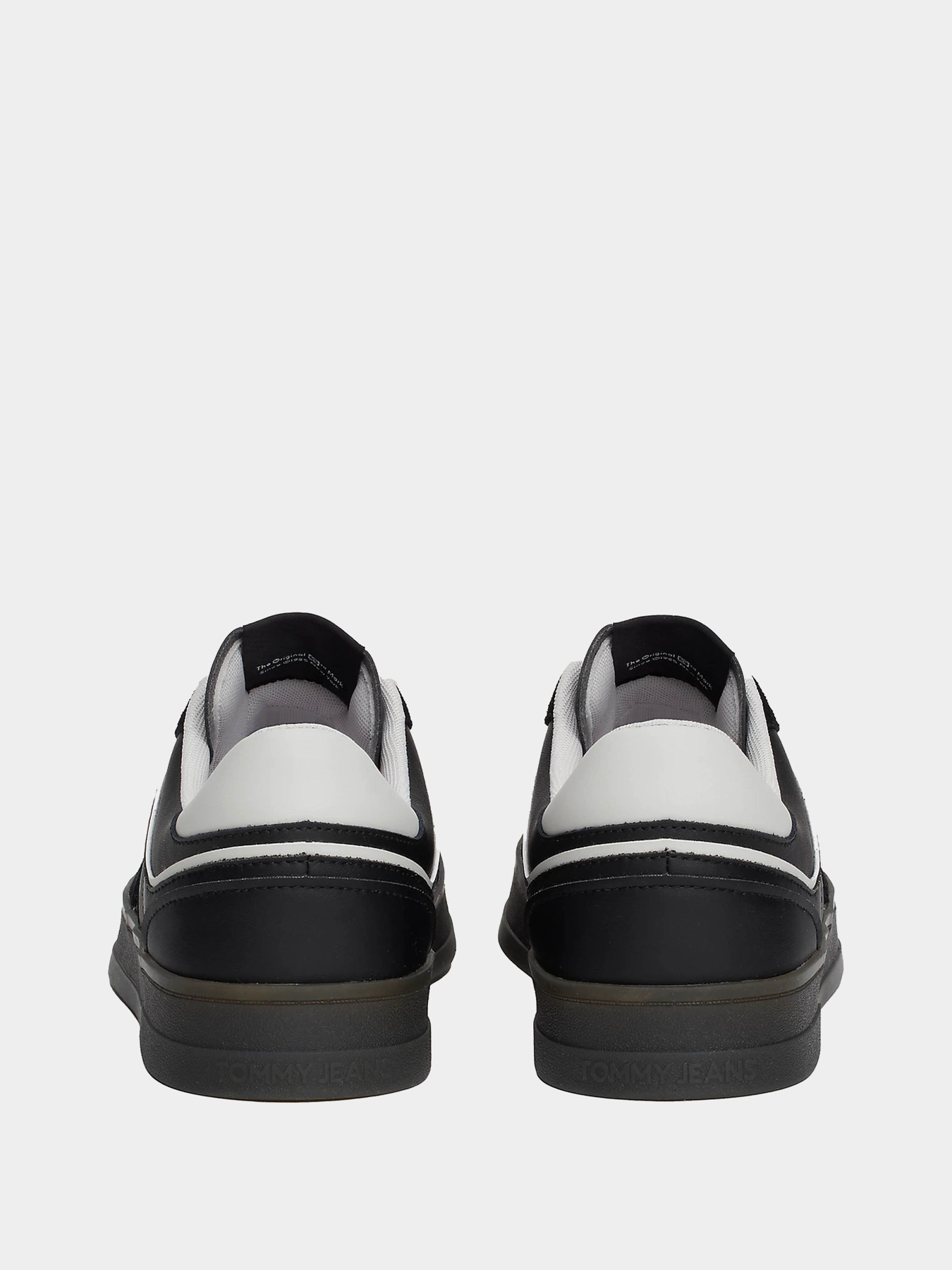 Кеды Tommy Hilfiger модель EM0EM01462-BDS Фото