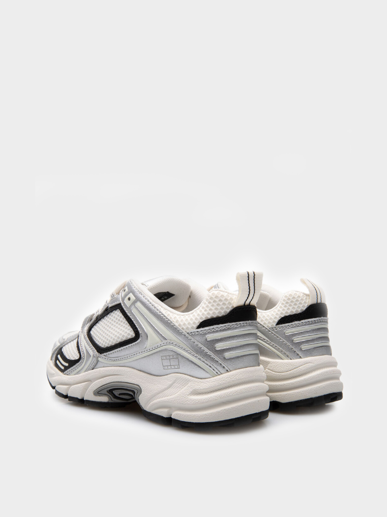 Кроссовки Tommy Hilfiger модель EN0EN02680-PE6 Фото