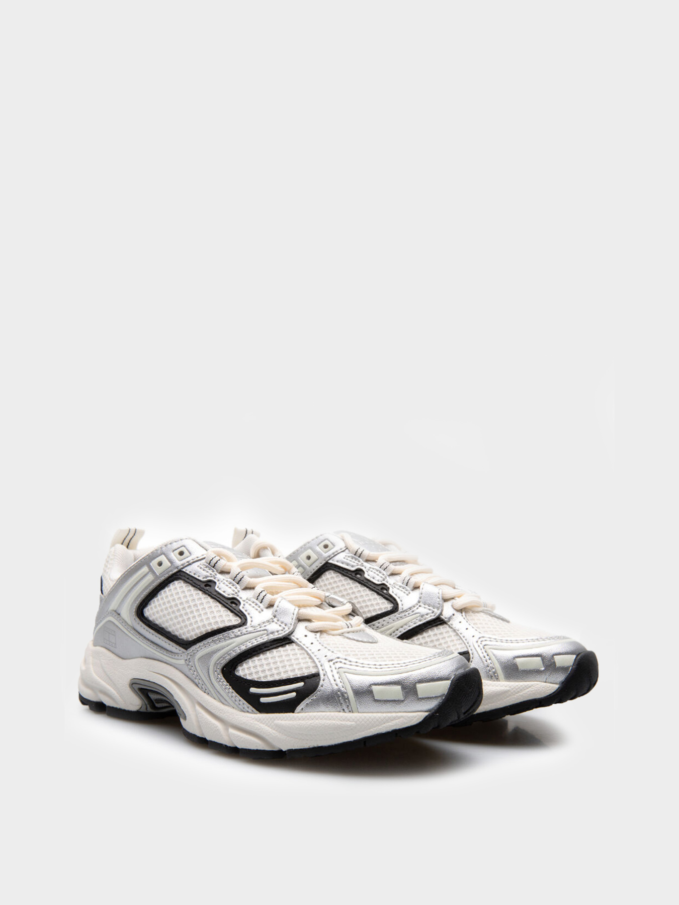Кроссовки Tommy Hilfiger модель EN0EN02680-PE6 Фото