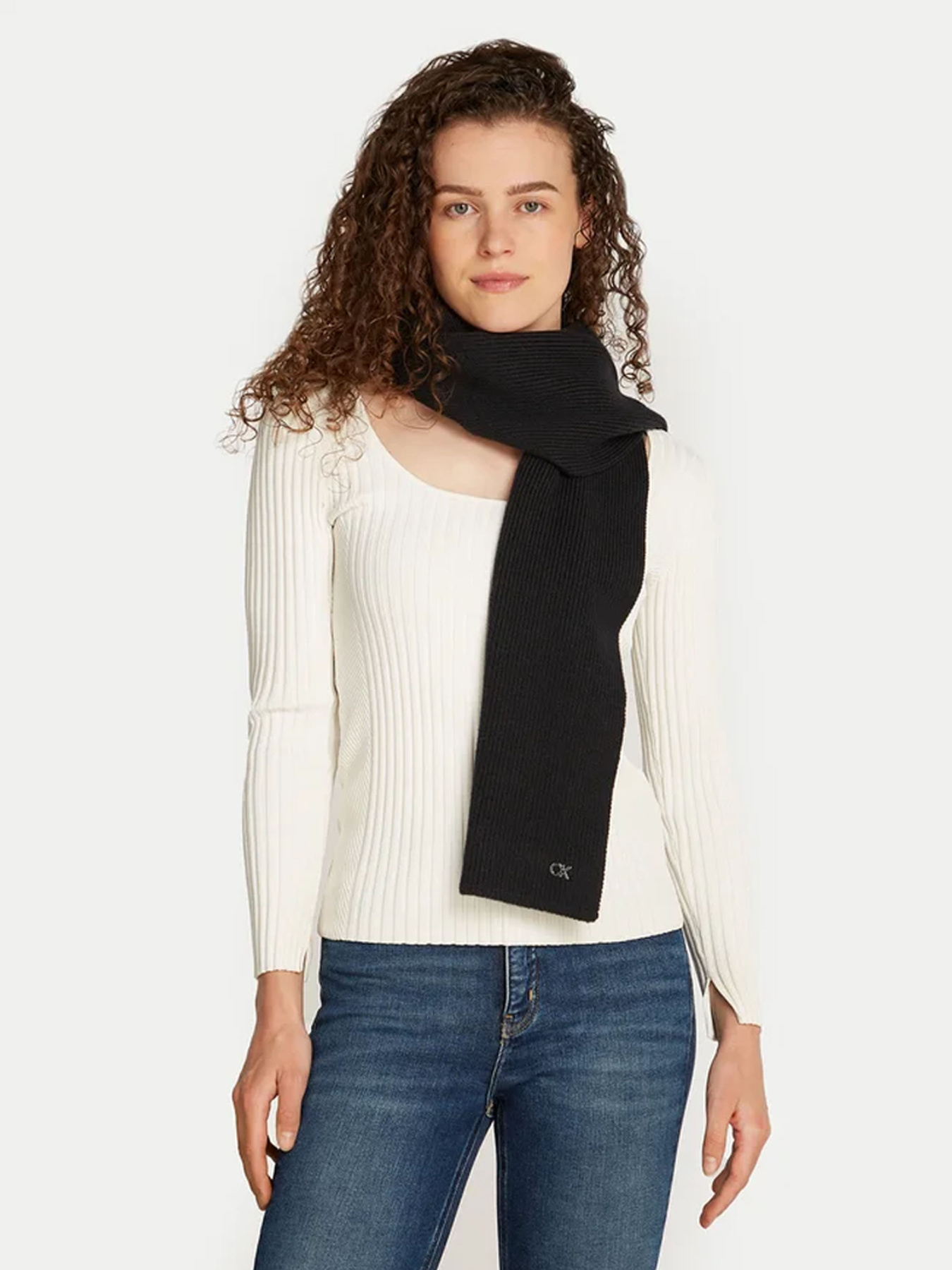 Шарфы и платки Calvin Klein модель K60K612603-BEH Фото