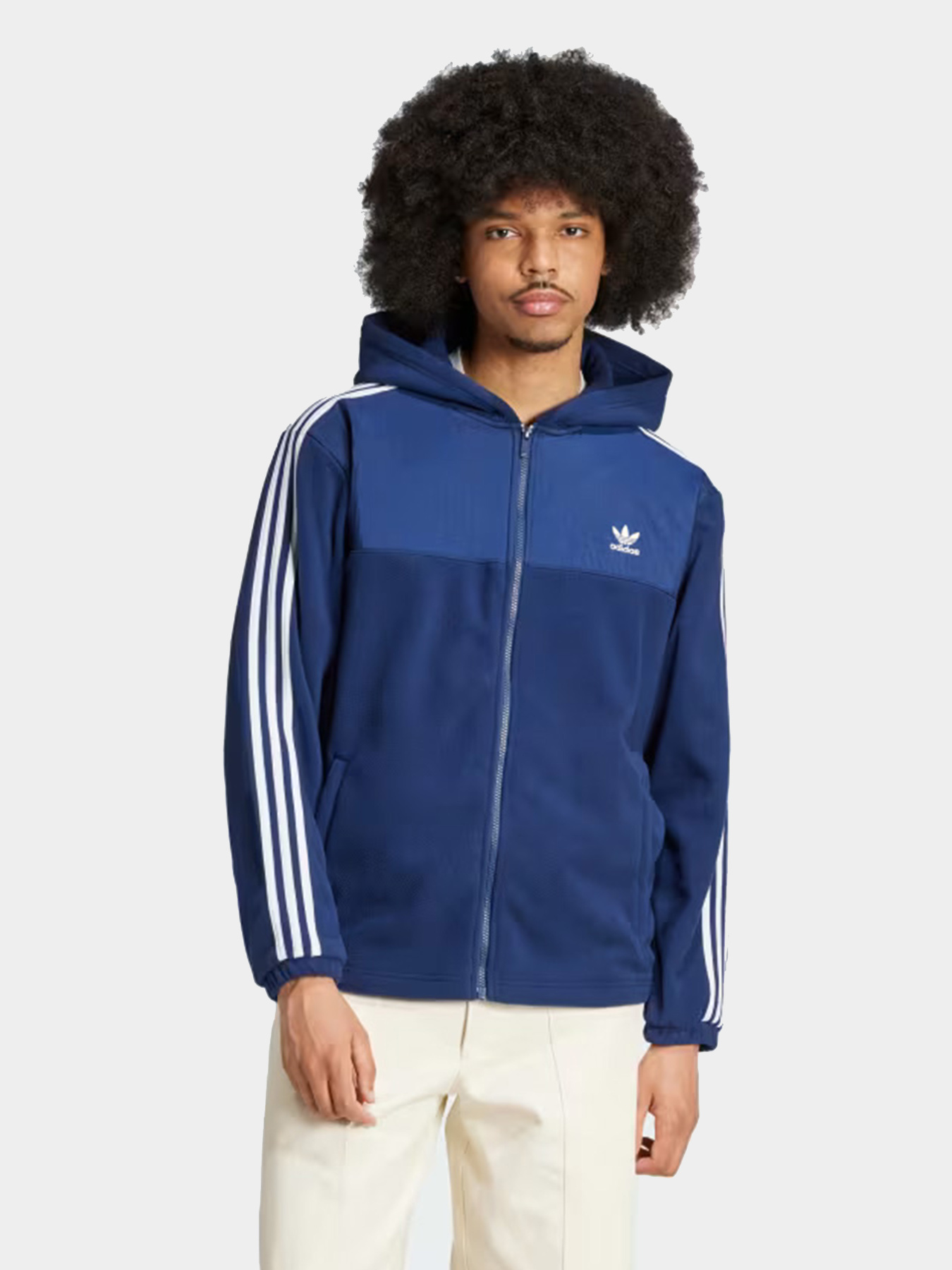 Худи и свитшоты Adidas модель IZ2486 Худи и свитшоты Adidas модель IZ2486 Фото
