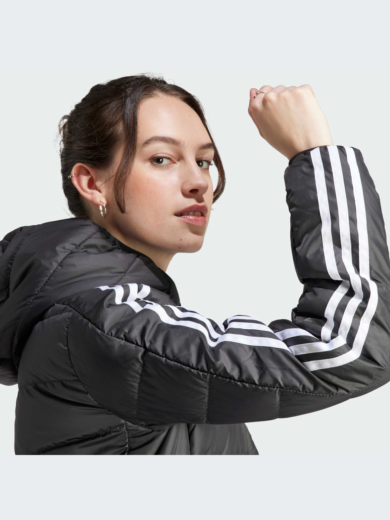 Куртки и дубленки Adidas модель HZ4428-KZ Фото