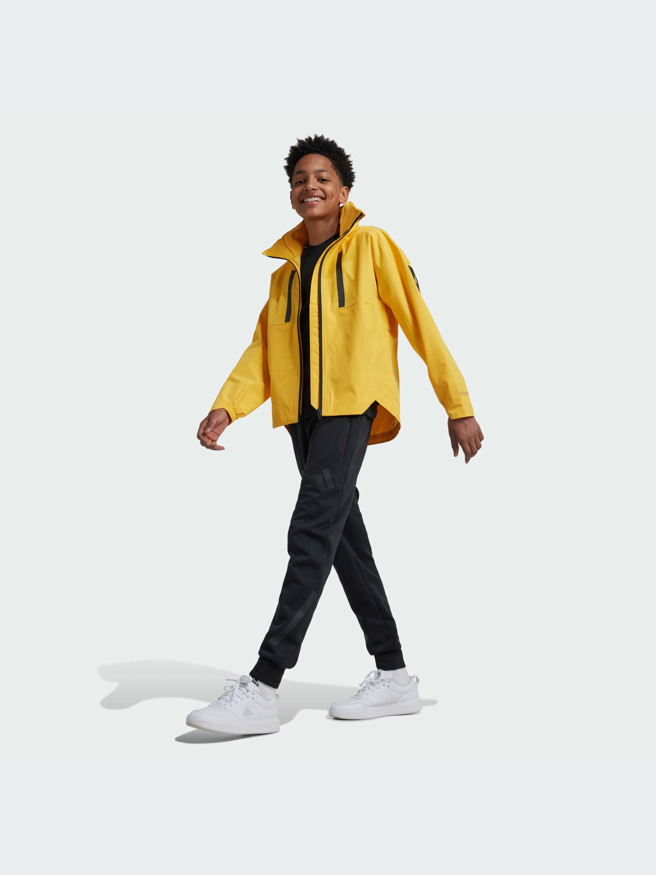 Куртки и дубленки Adidas MyShelter модель IX3591-KZ Фото