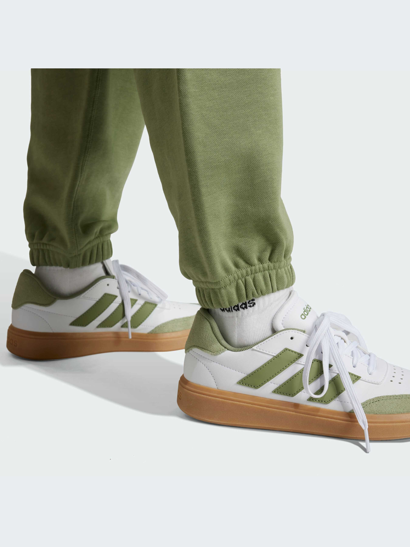 Брюки Adidas модель IX9444-KZ Фото