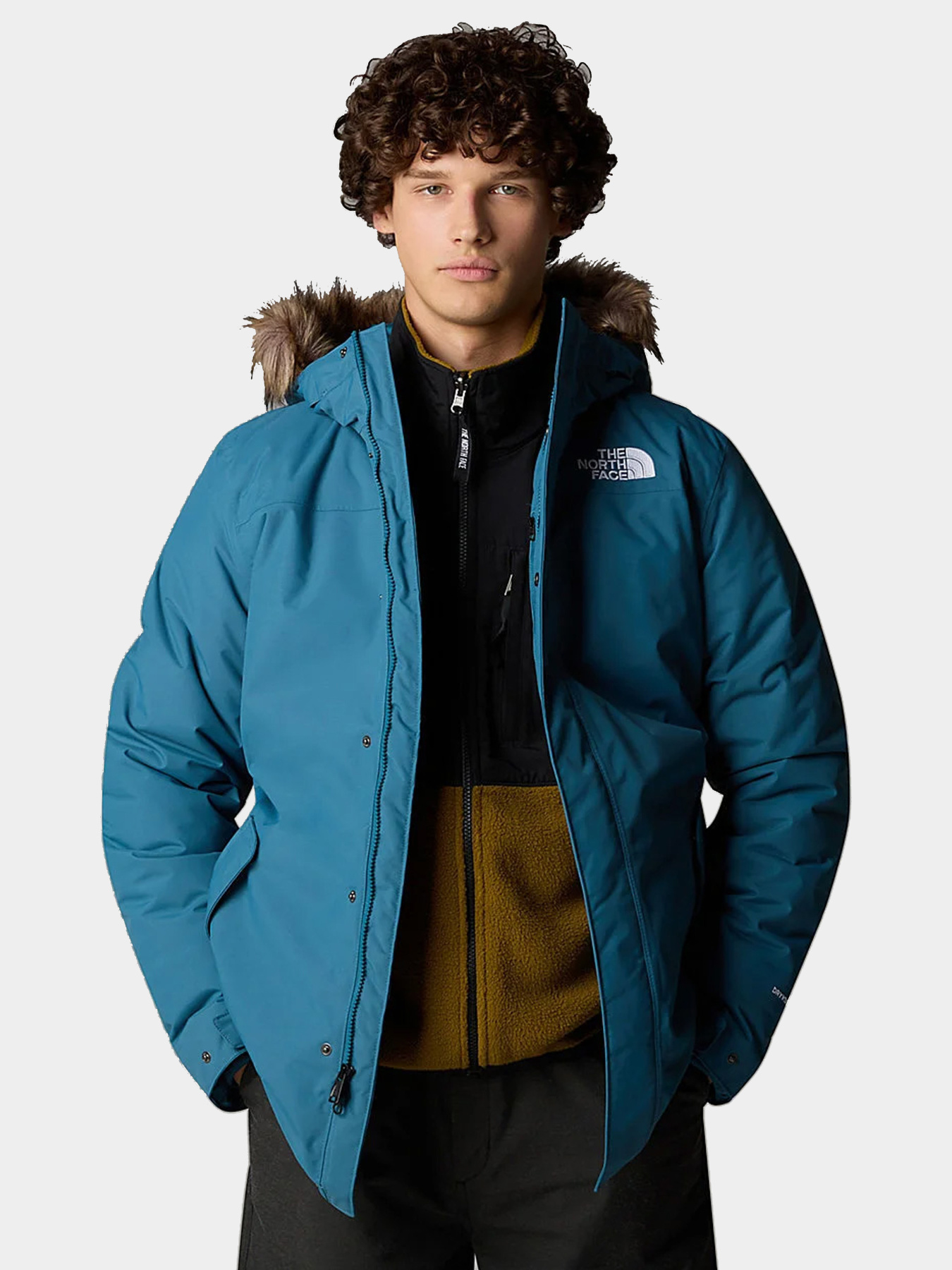 Куртки и дубленки The North Face модель NF0A4M8HQ311 Фото