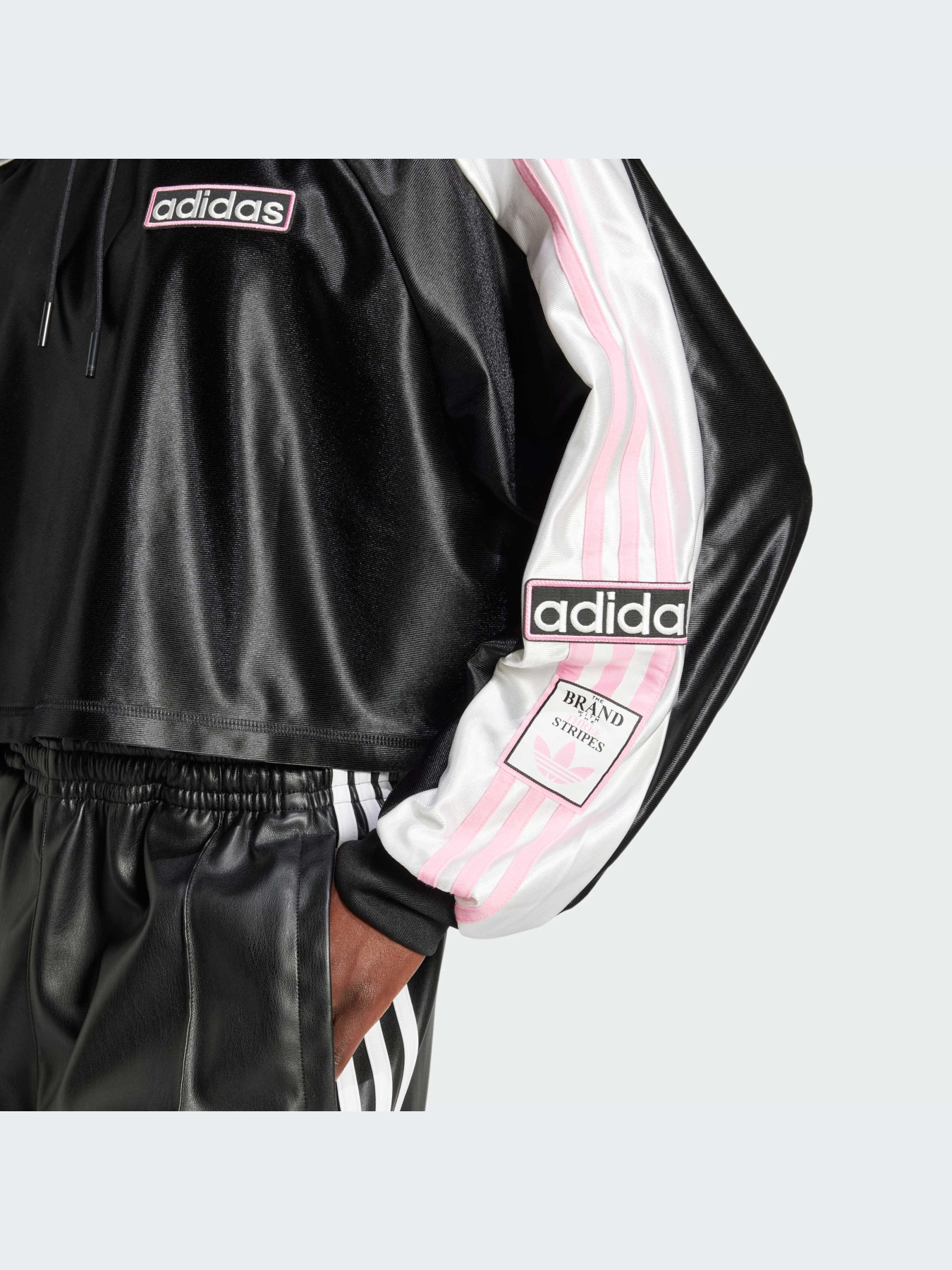 Худи и свитшоты Adidas модель IW5593-KZ Фото