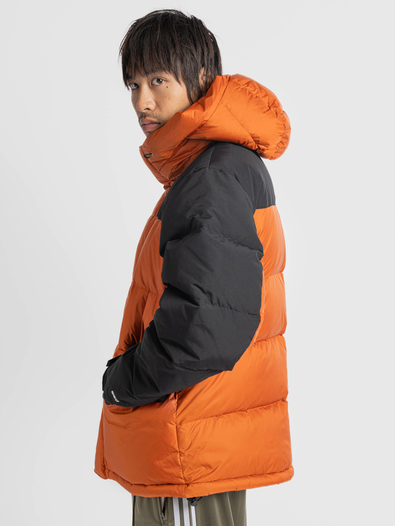 Куртки и дубленки The North Face модель NF0A4QYX5PO1 Фото