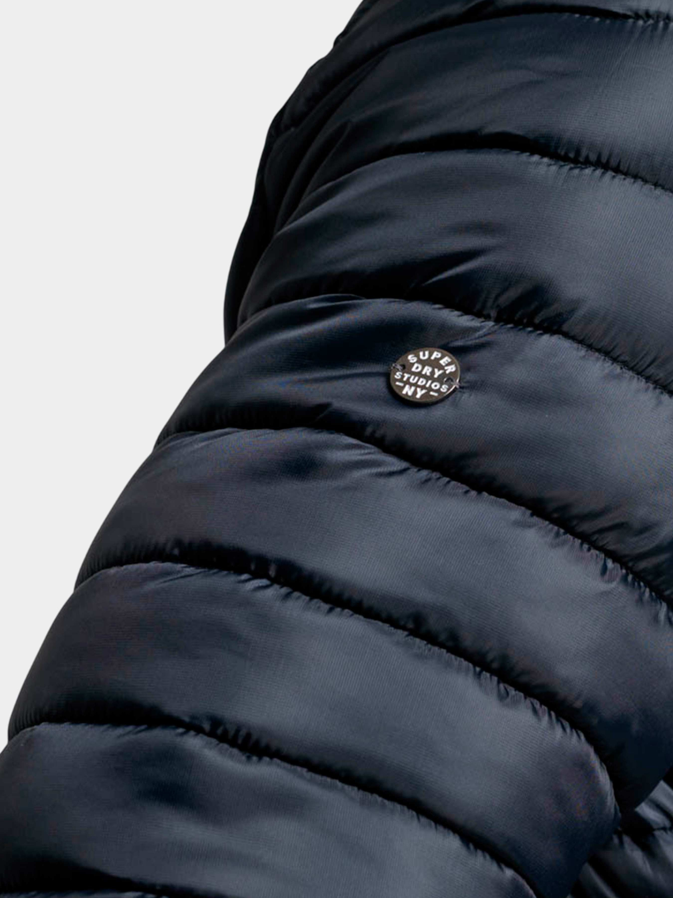 Куртки и дубленки Superdry модель M5011785A98T Фото