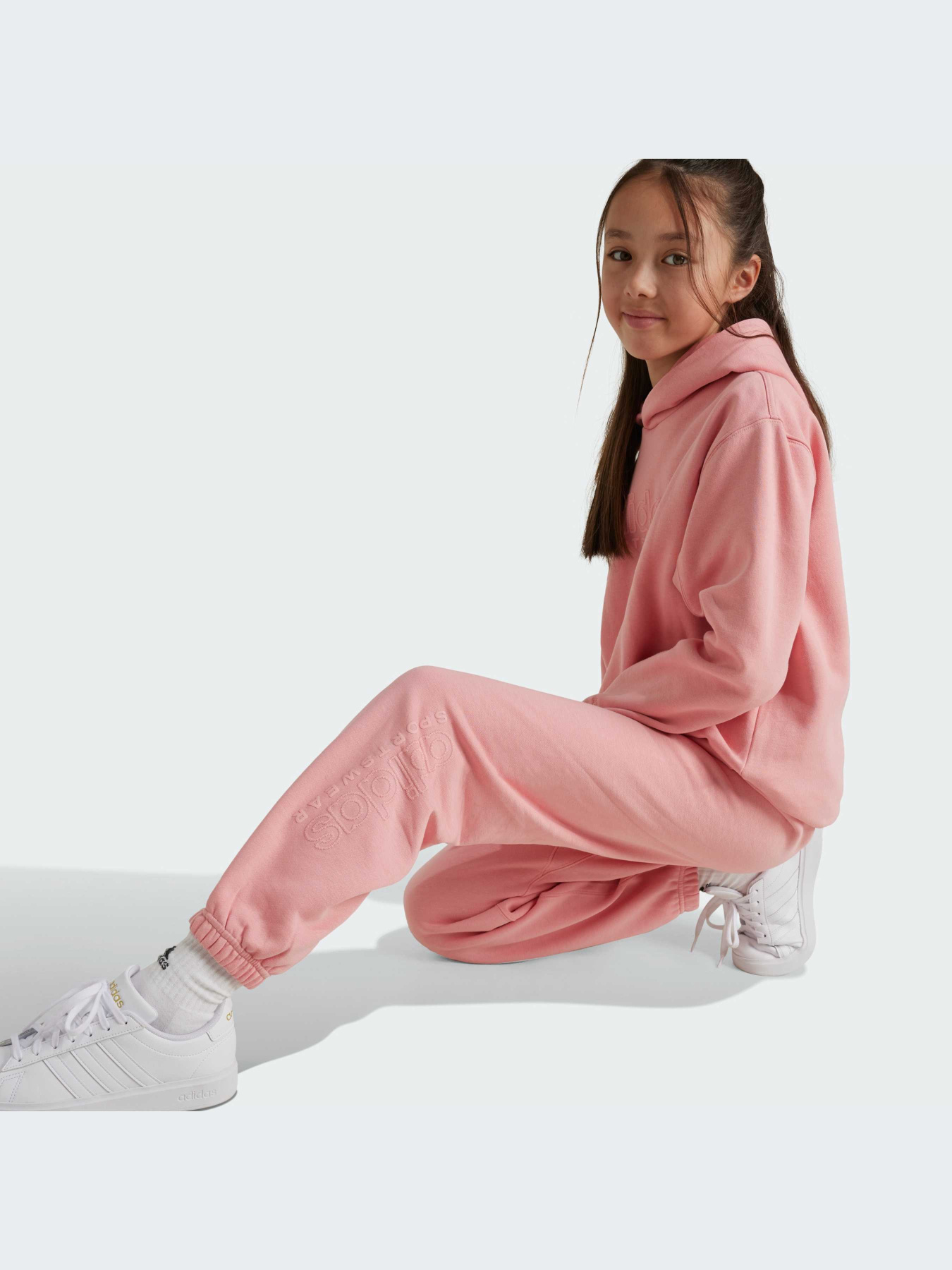 Брюки Adidas модель IV7111-KZ Фото