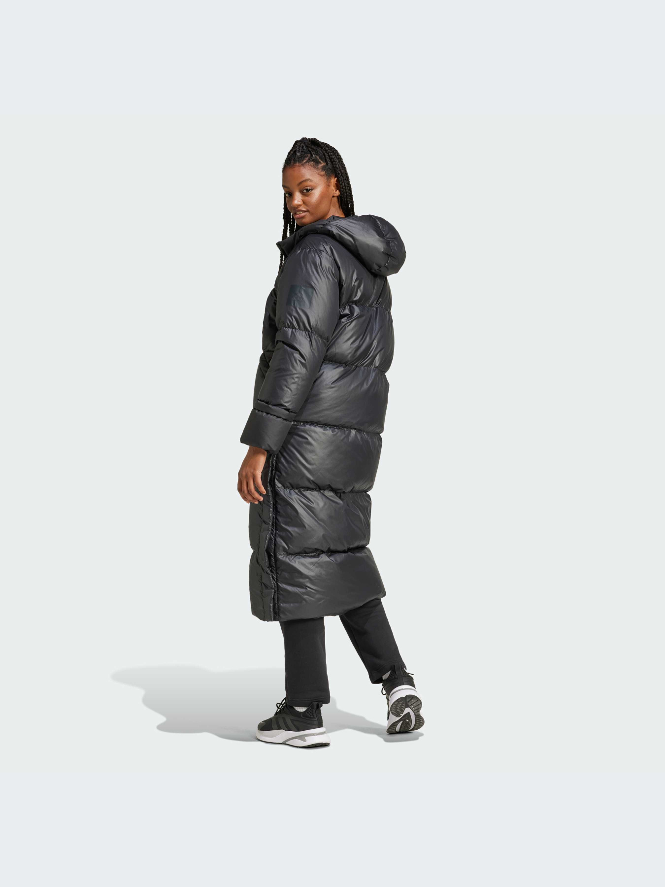 Куртки и дубленки Adidas модель IV9770-KZ Фото