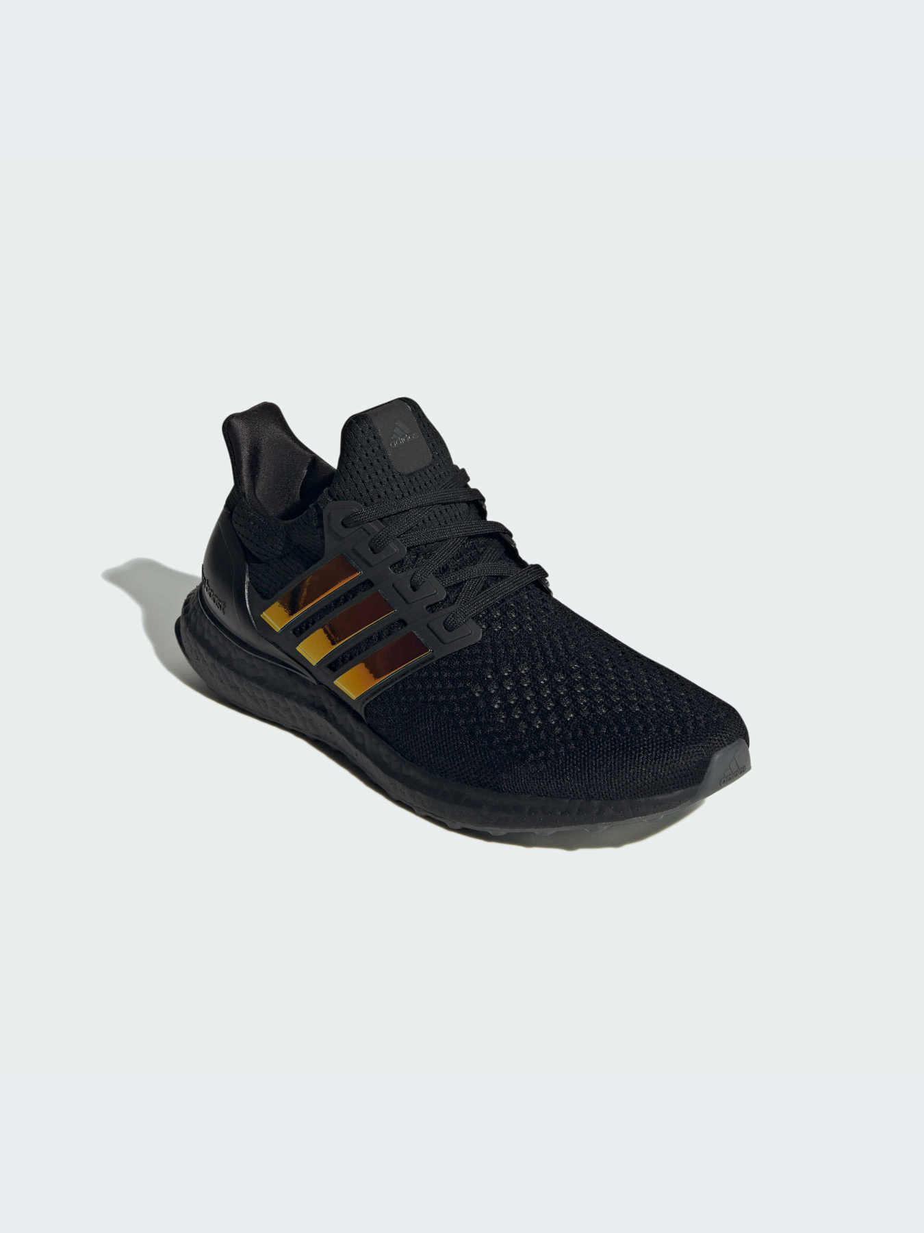 Кроссовки Adidas Ultraboost модель JH6583-KZ Фото