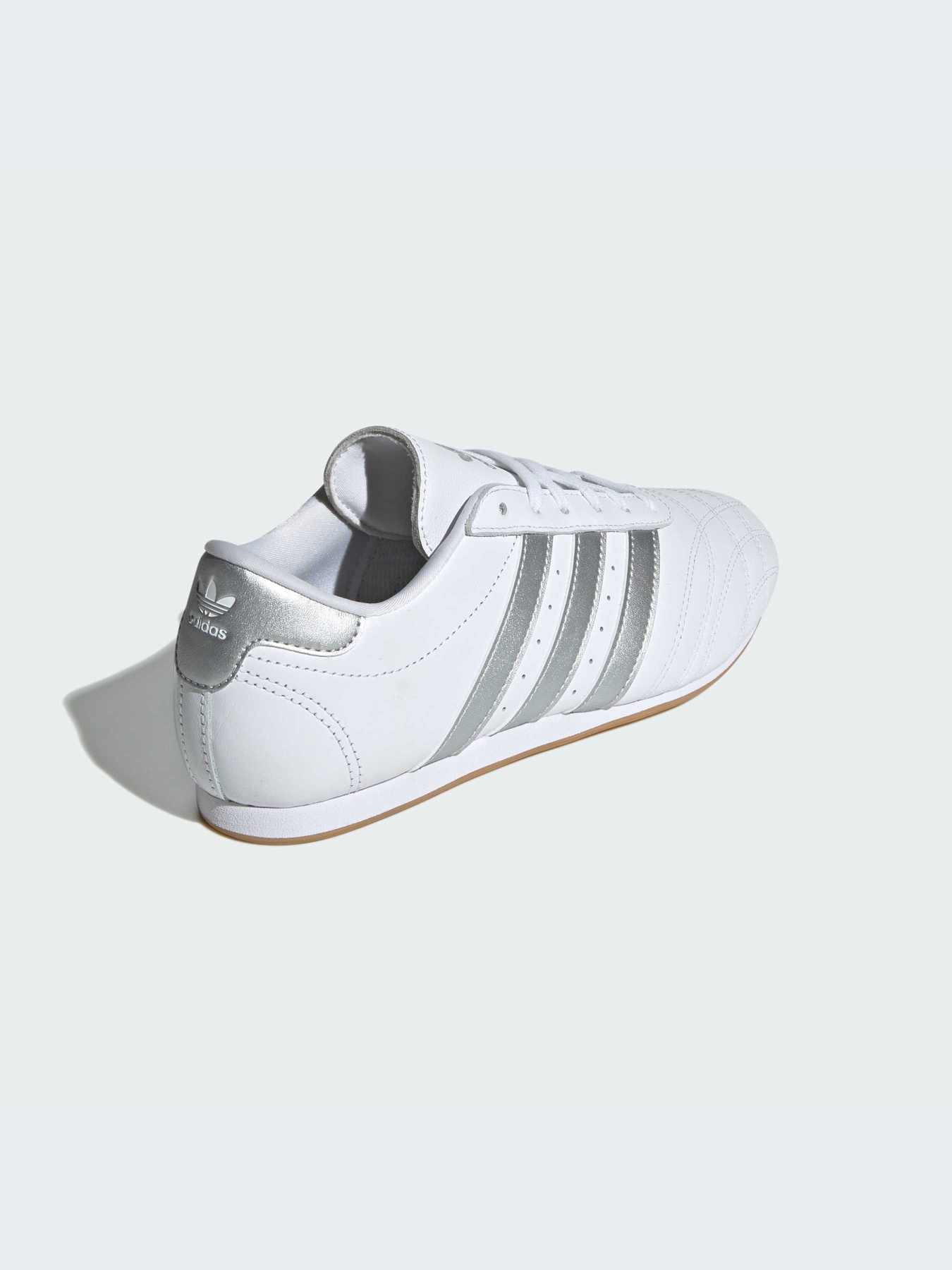 Кроссовки Adidas Культовые силуэты модель JS1192-KZ Фото