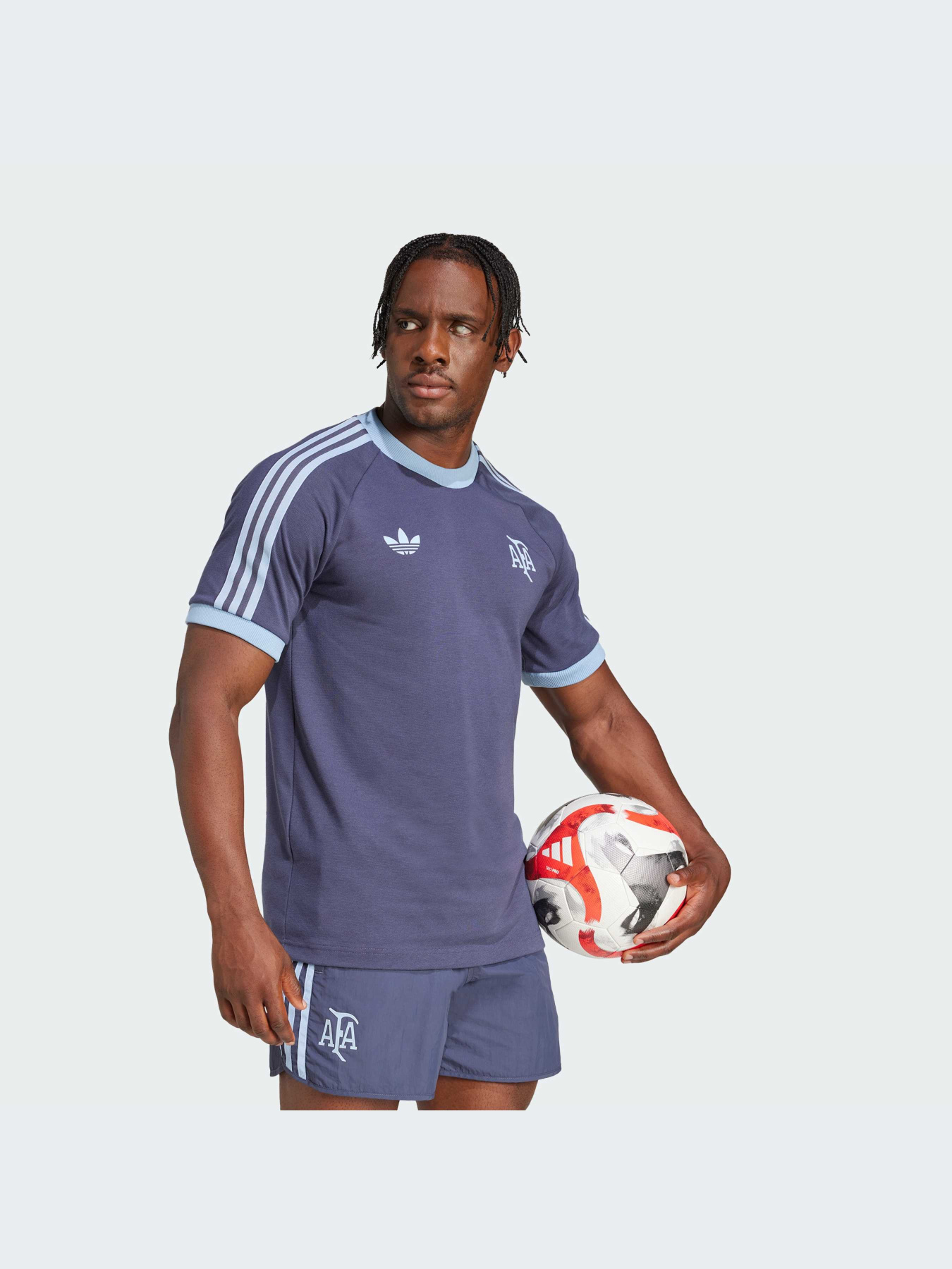 Футболки и поло Adidas Культовые силуэты модель JD9097-KZ Фото