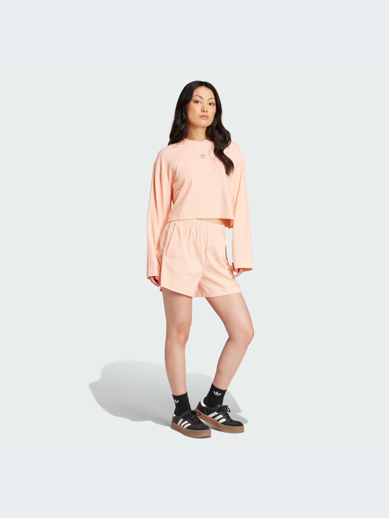 Худи и свитшоты Adidas модель JD5122-KZ Фото