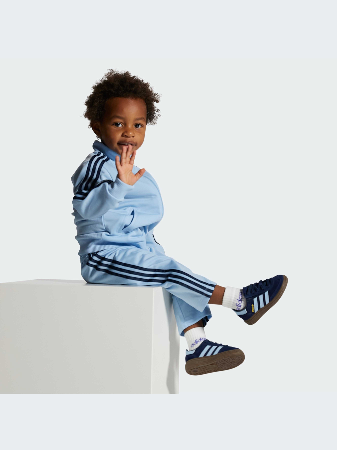 Кеды Adidas модель JI2899-KZ Фото