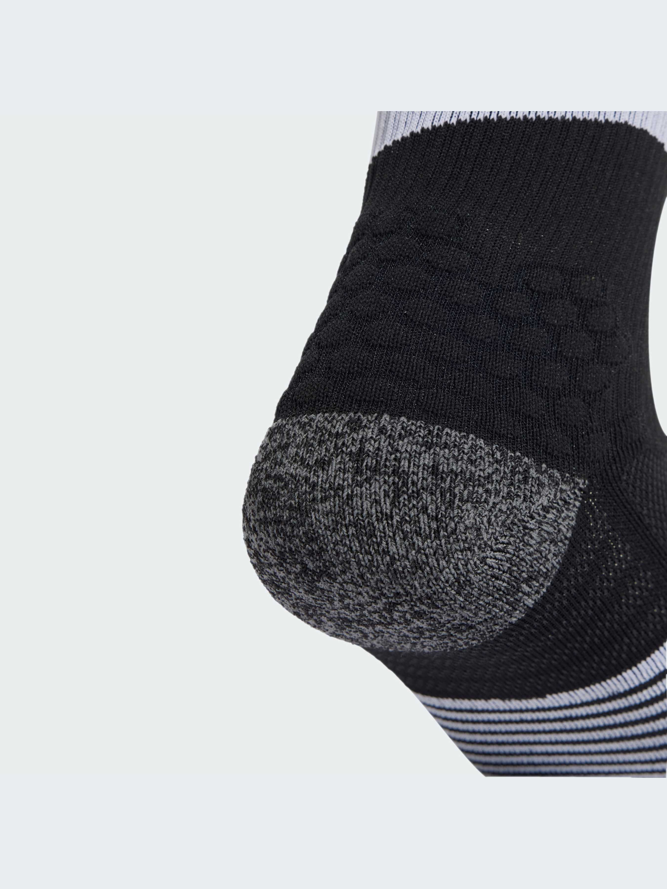 Носки и гольфы Adidas Культовые силуэты модель JC6460-KZ Фото
