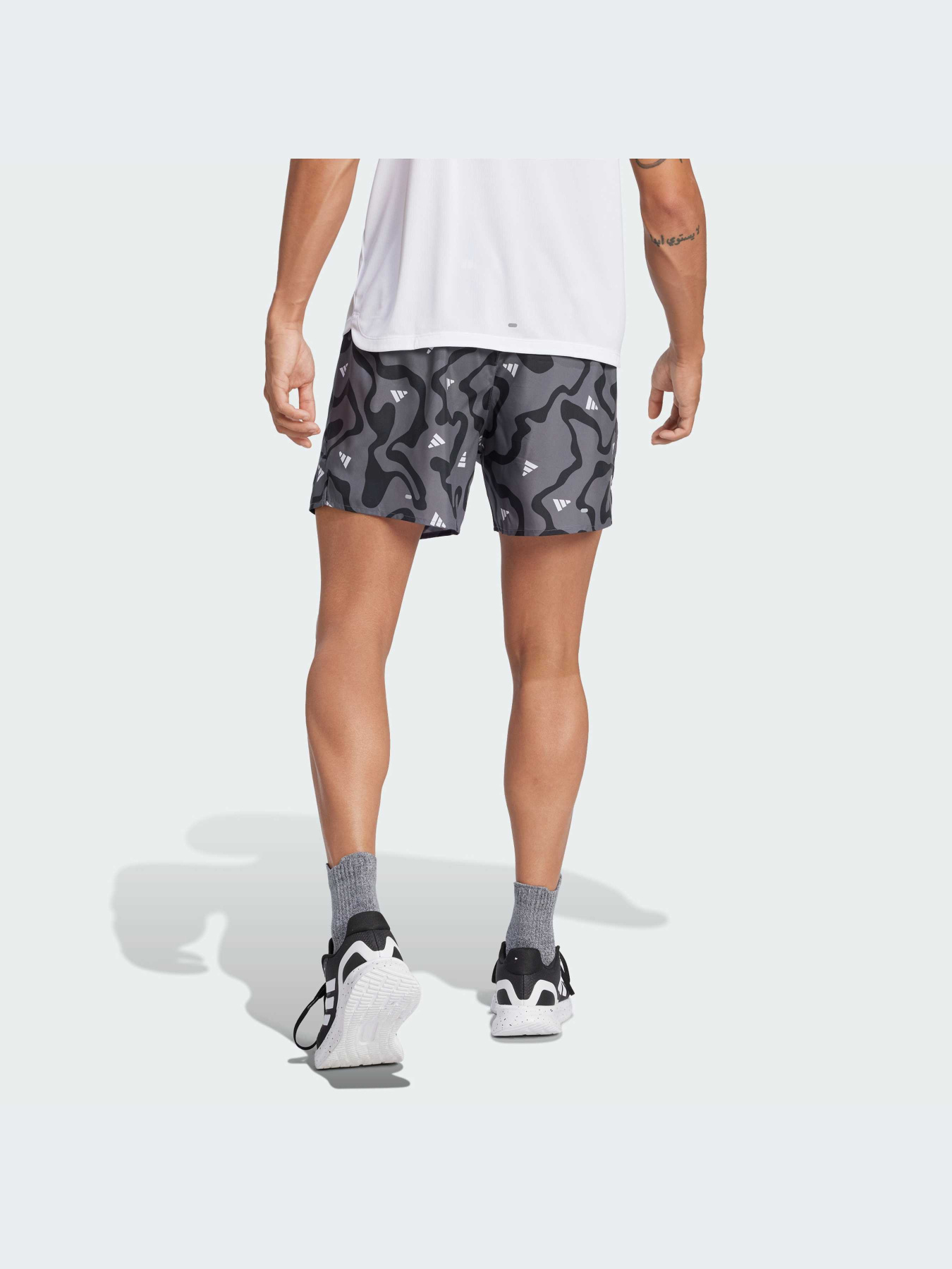 Шорты Adidas модель JD2336-KZ Фото