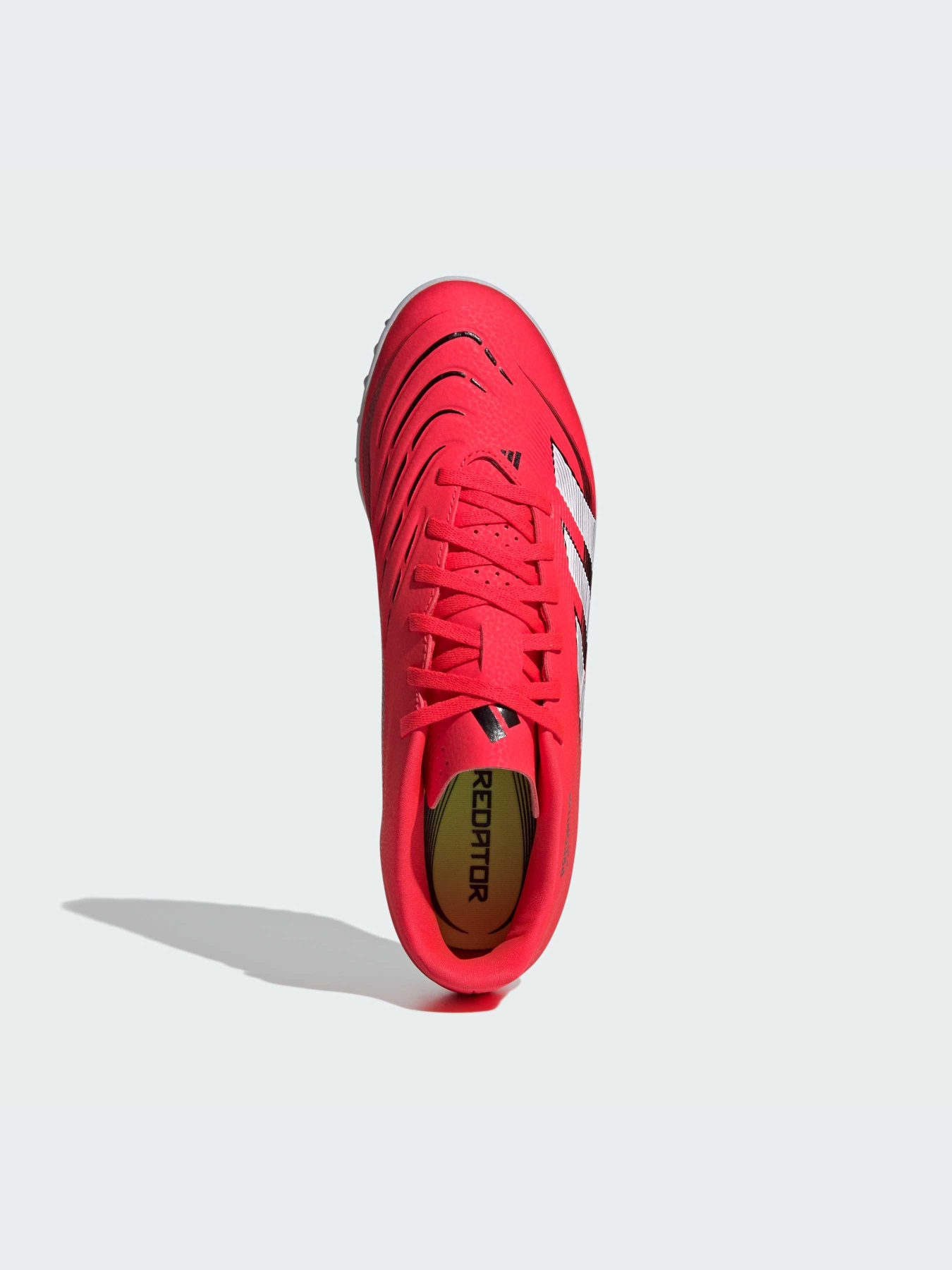 Кроссовки Adidas Predator модель ID3784-KZ Фото
