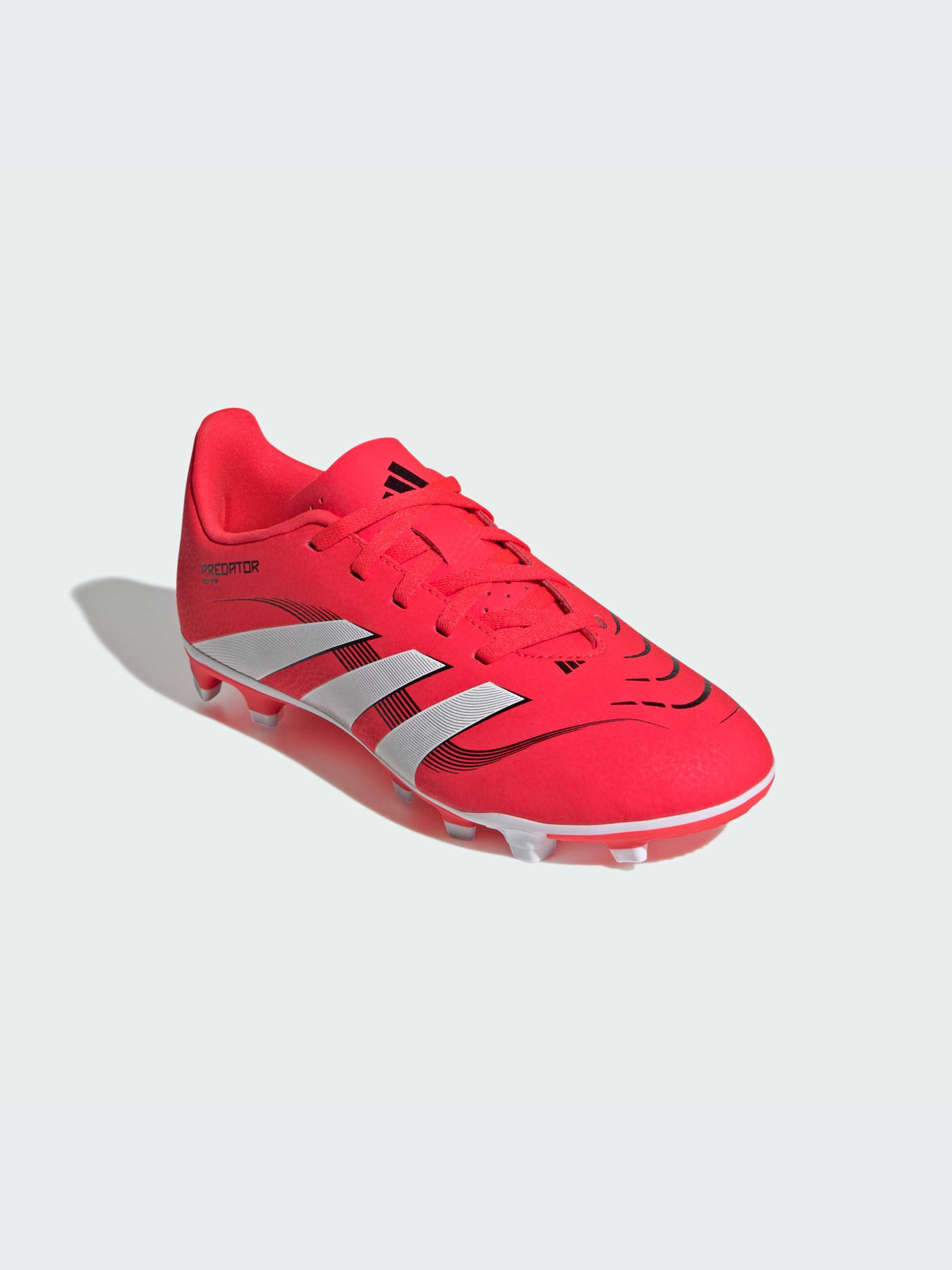 Кроссовки Adidas Predator модель ID3813-KZ Фото