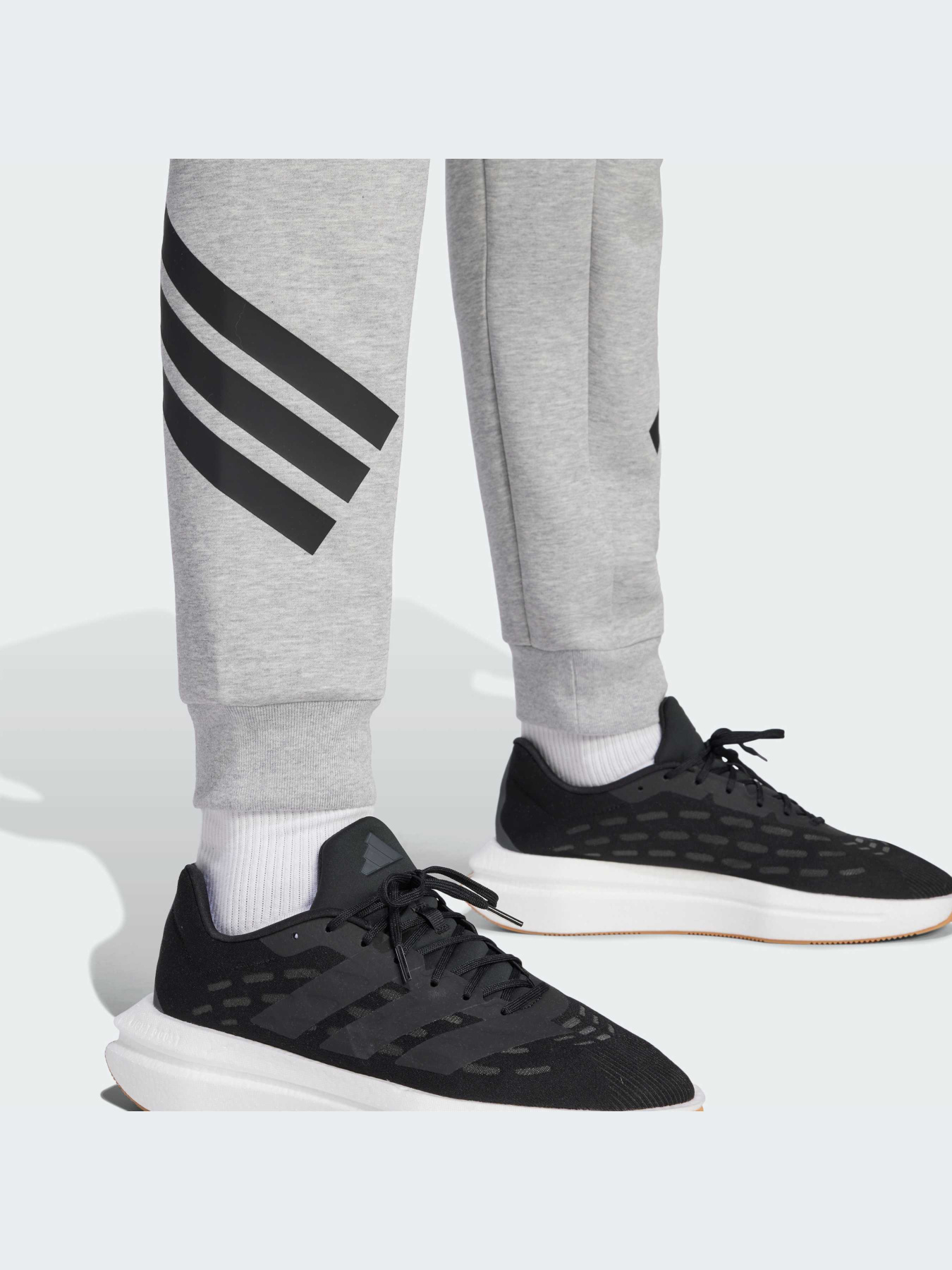 Брюки Adidas модель JD4867-KZ Фото