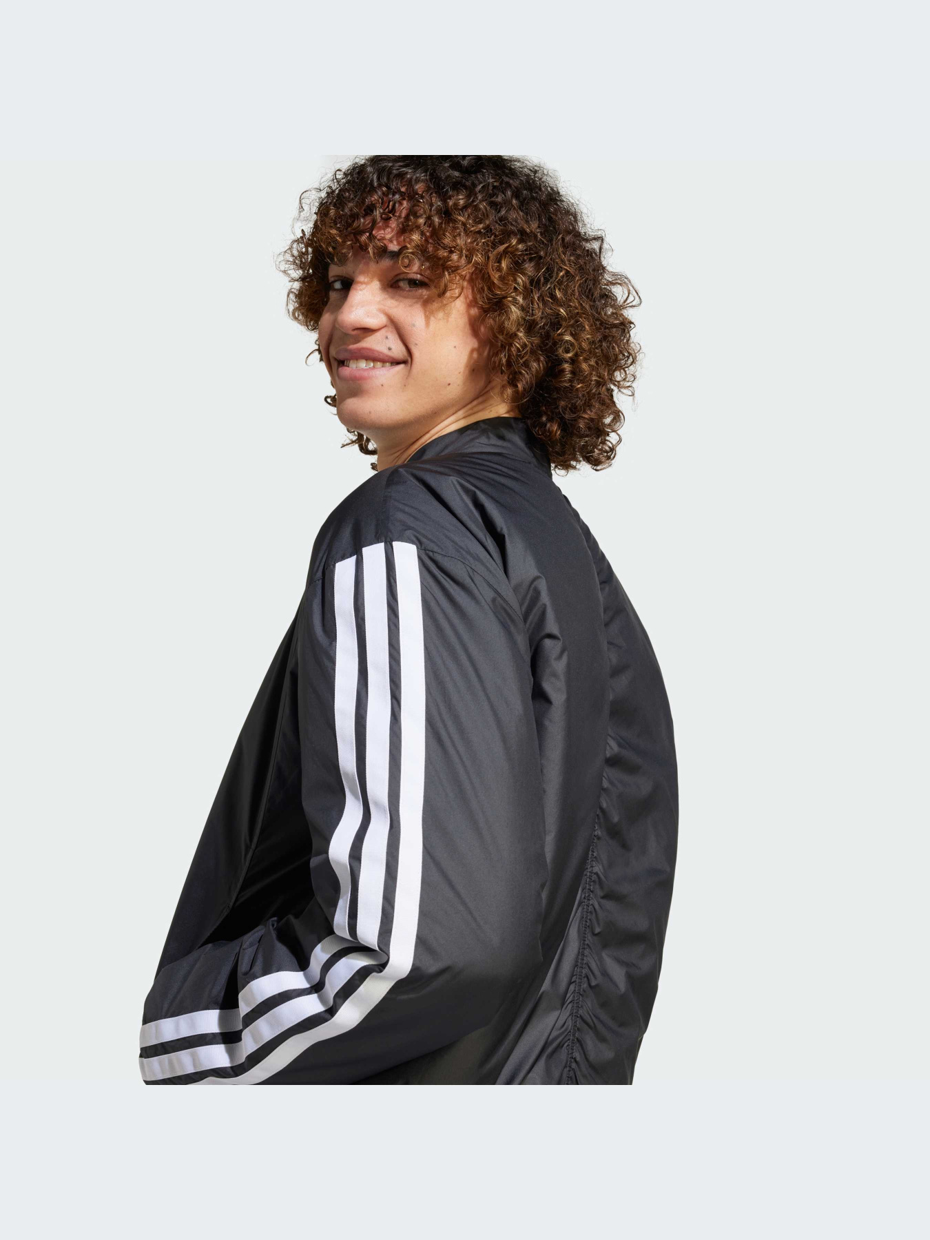 Куртки и дубленки Adidas модель JD1294-KZ Фото