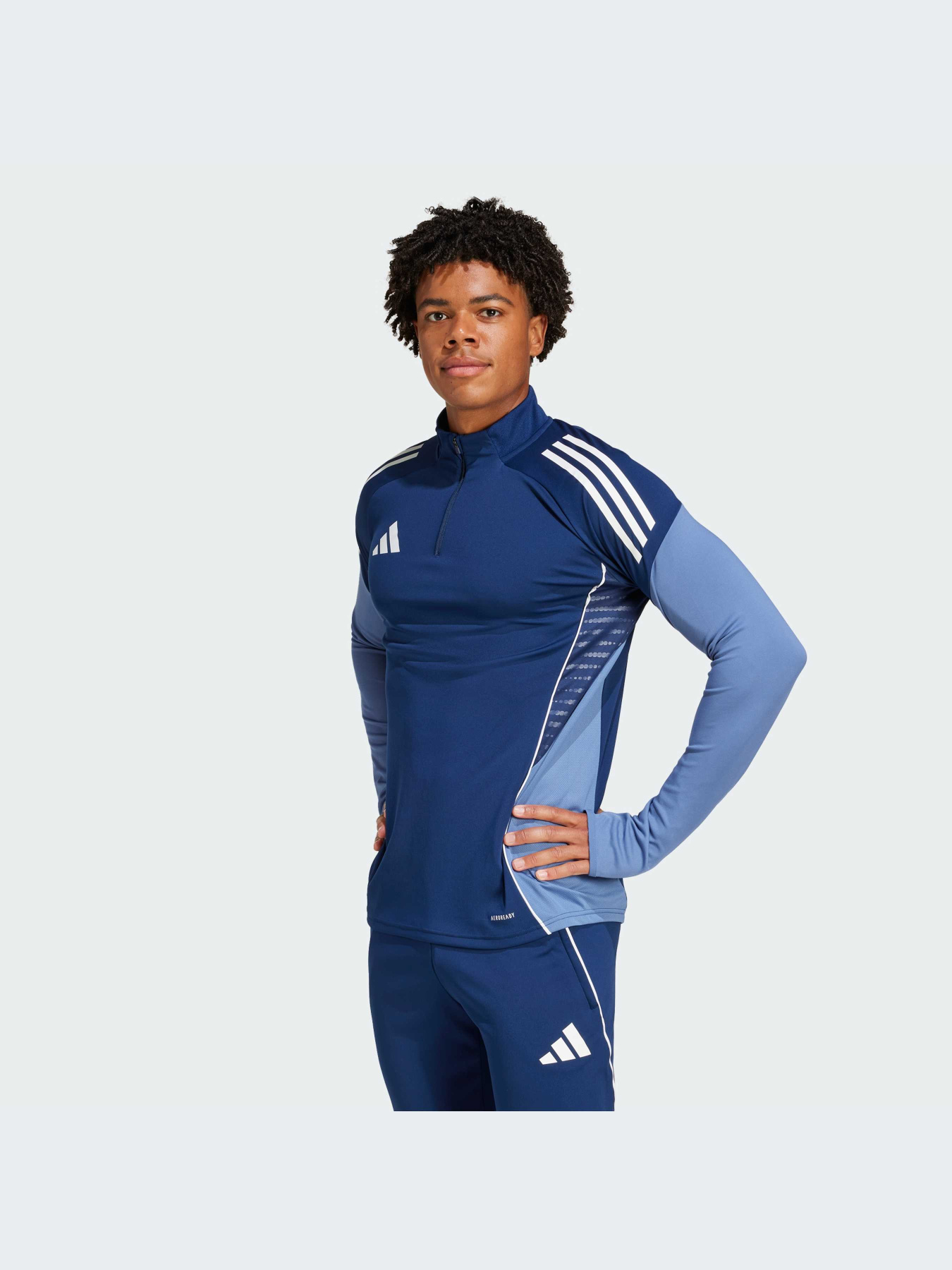 Худи и свитшоты Adidas Tiro модель JI6546-KZ Худи и свитшоты Adidas Tiro модель JI6546-KZ Фото
